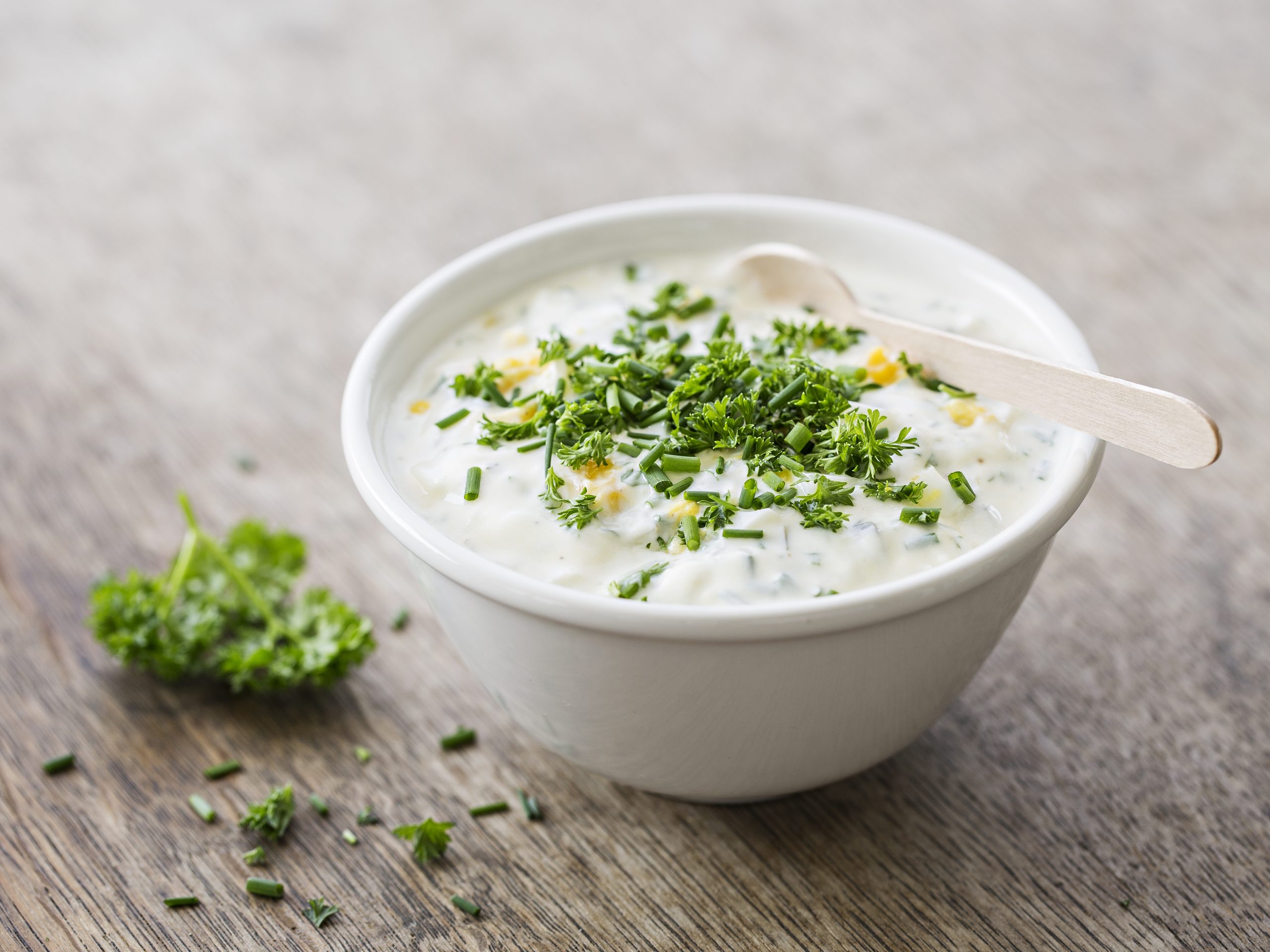 Une sauce tartare légère grâce au yogourt suisse
