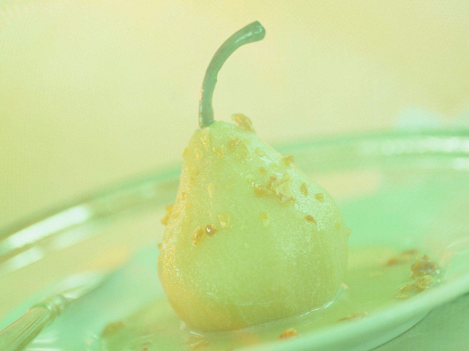 Poires à l'amaretto et au croquant d'amande