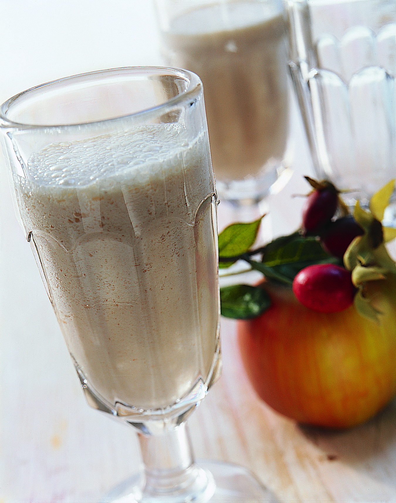 Apfel-Hagebutten-Drink