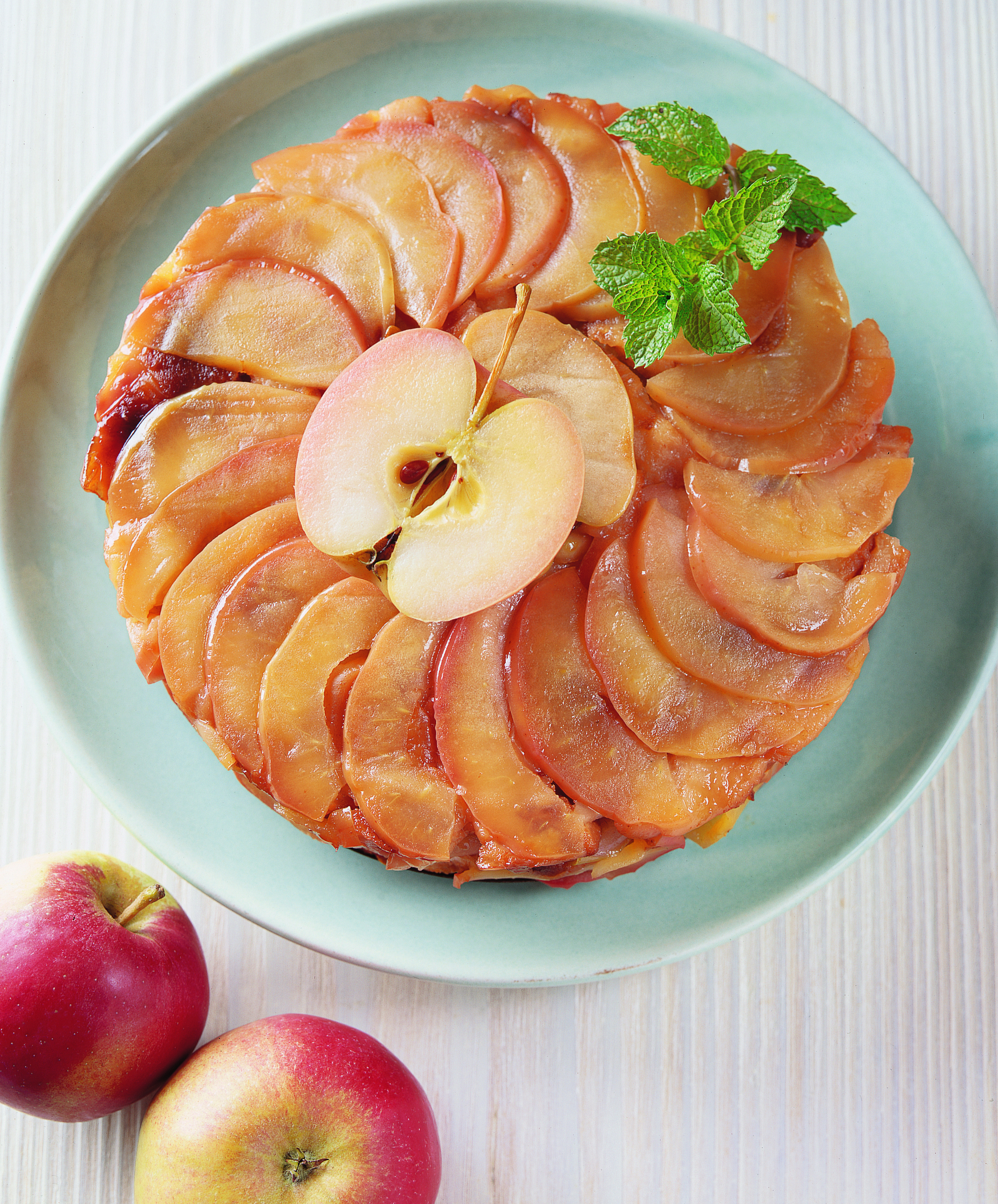 Surprise aux pommes et aux coings