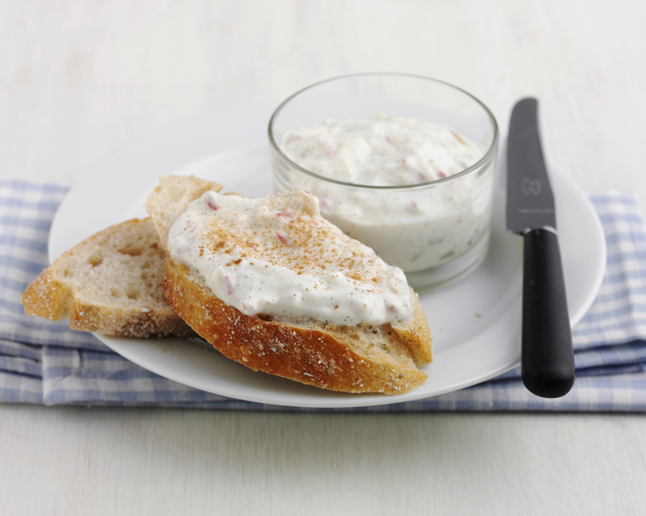 Apfel-Zimt-Quark-Brotaufstrich