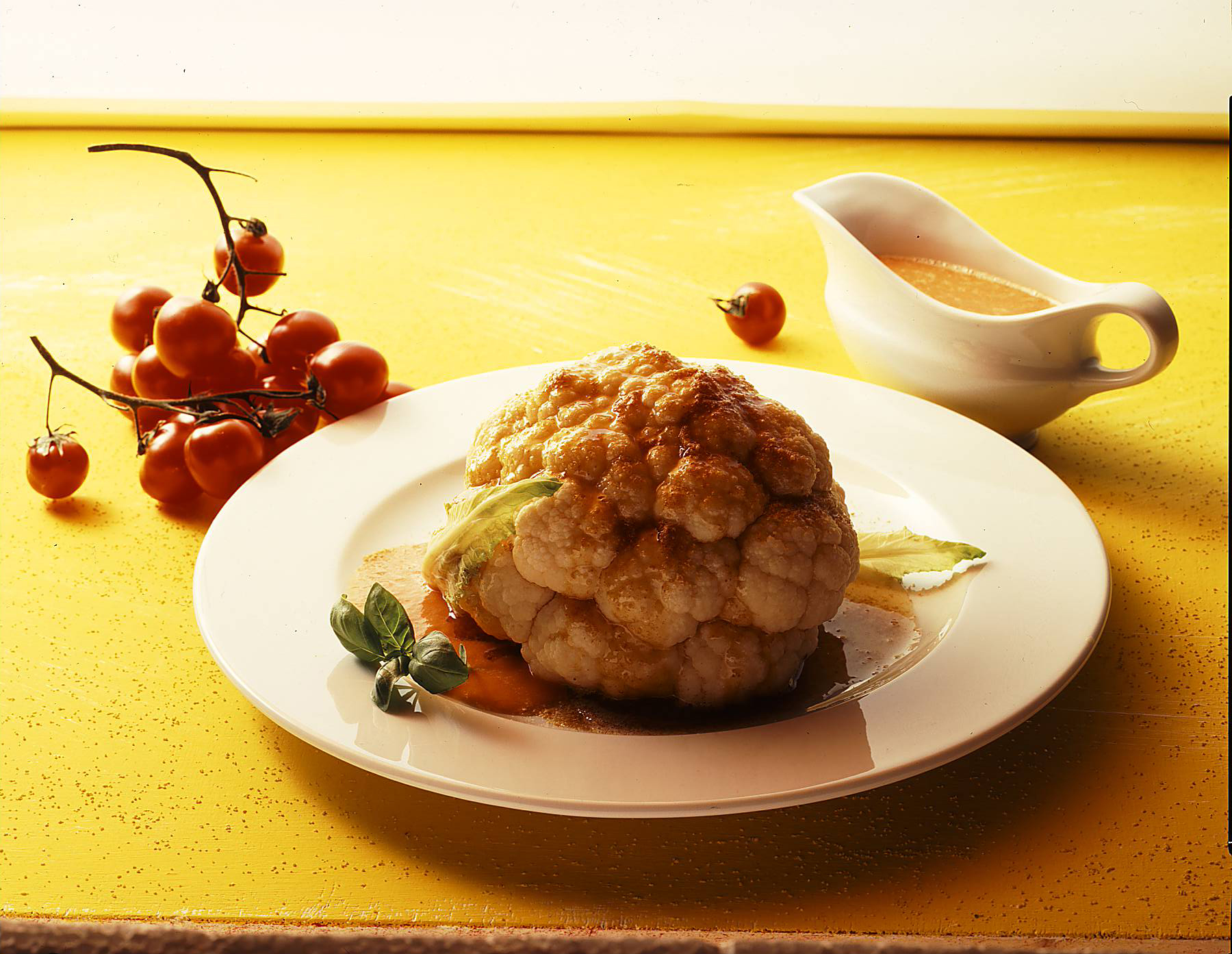 Blumenkohl mit Tomatensauce