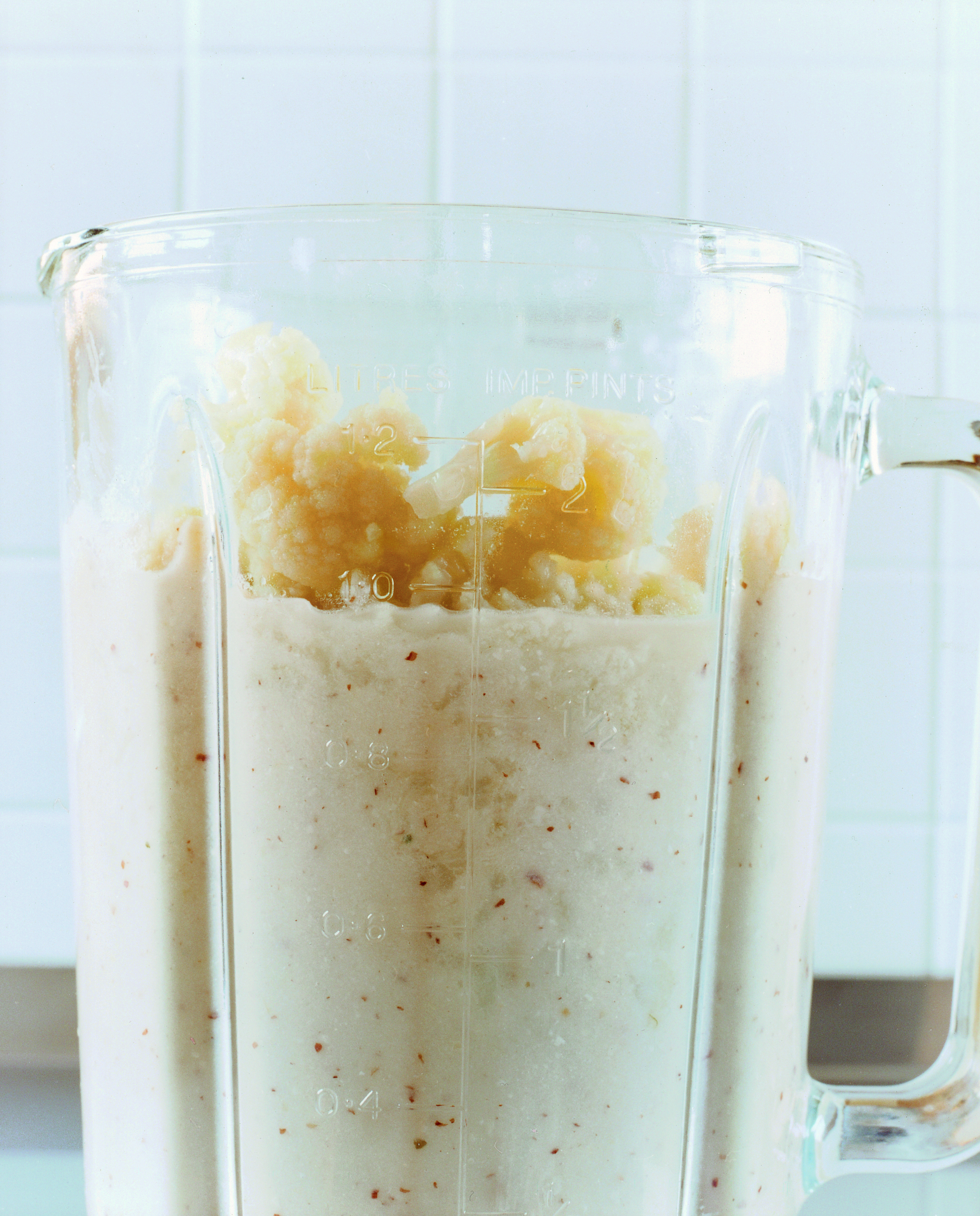 Blumenkohlsuppe mit Emmentaler