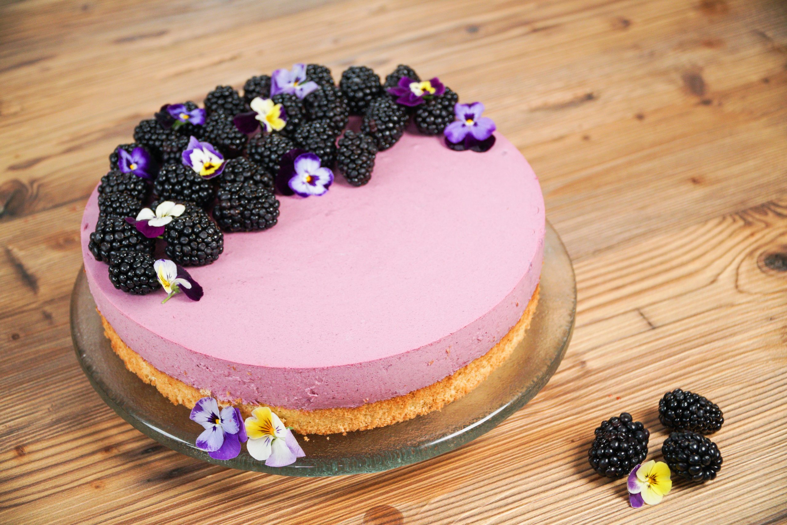 Brombeer-Limetten-Quarktorte