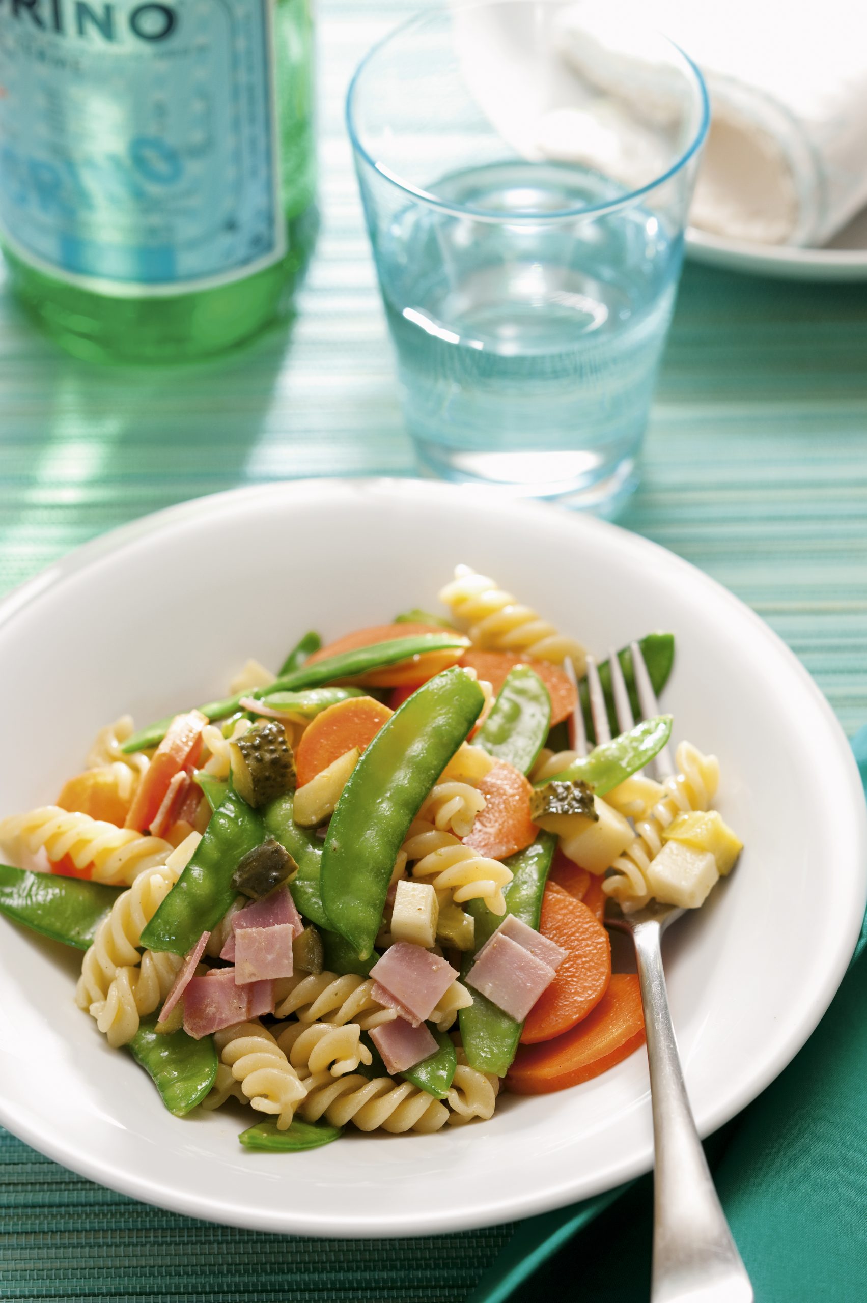 Bunter Spiralensalat