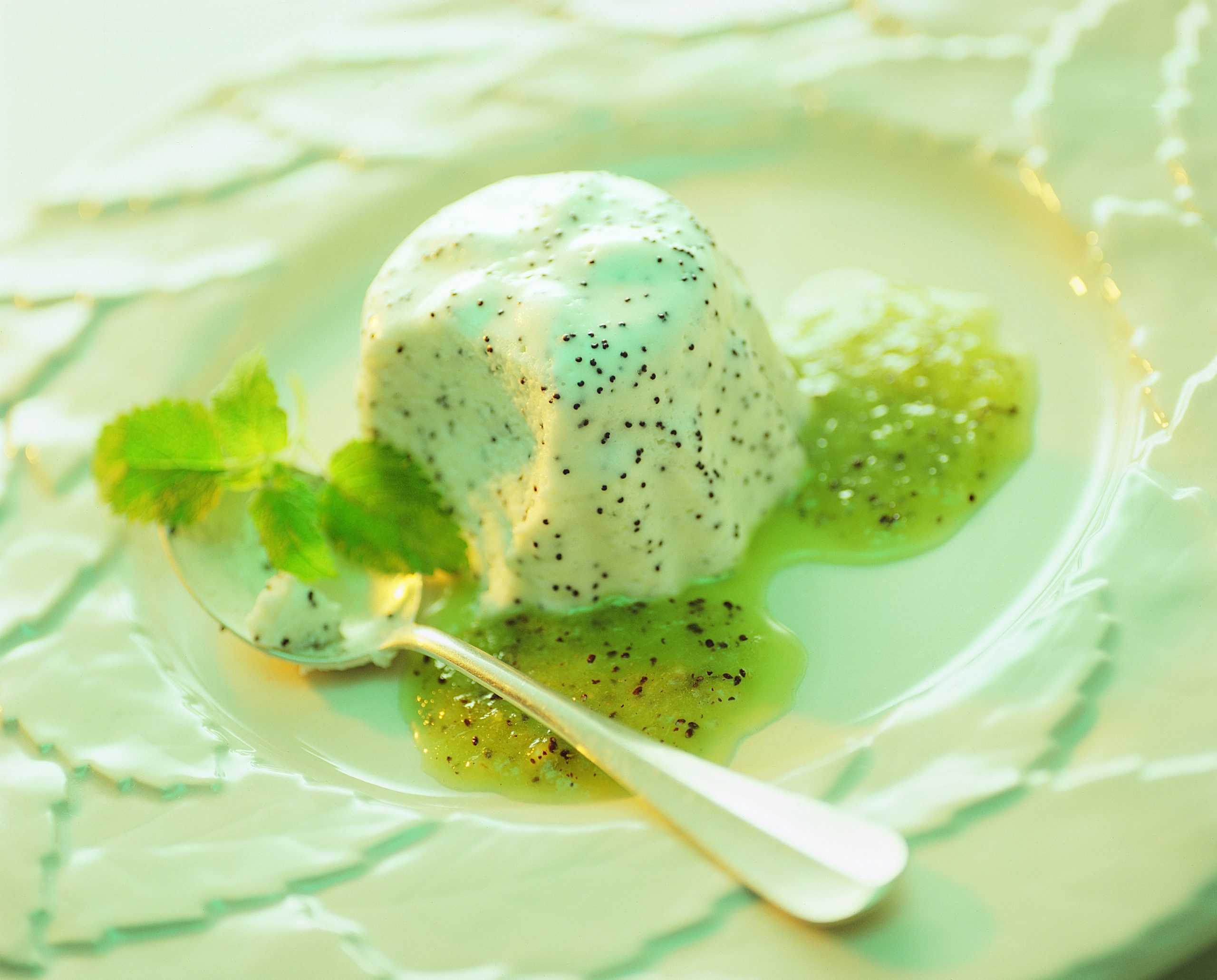 Buttermilchköpfli mit Mohn