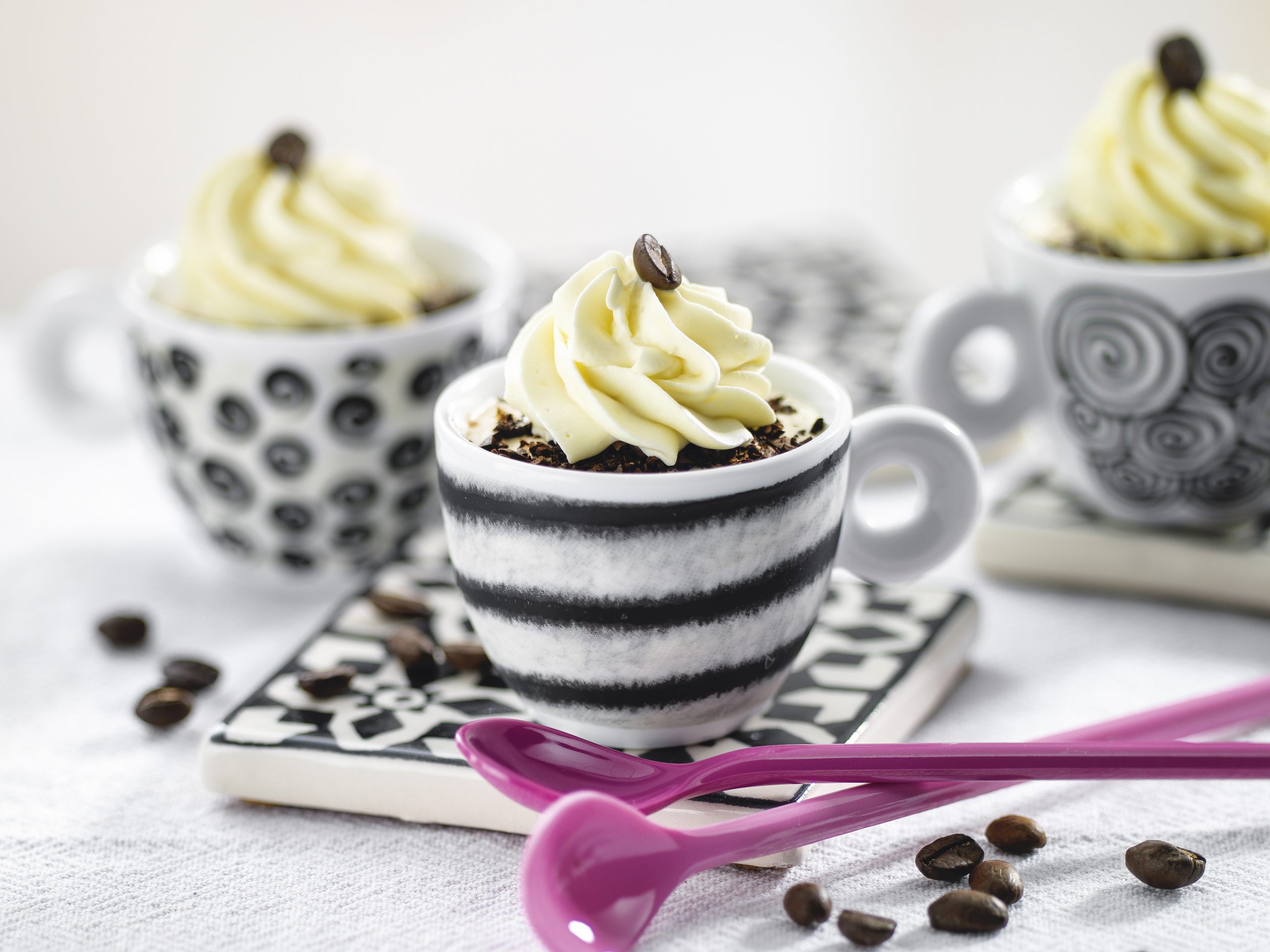 Eiskaffee mit Topping