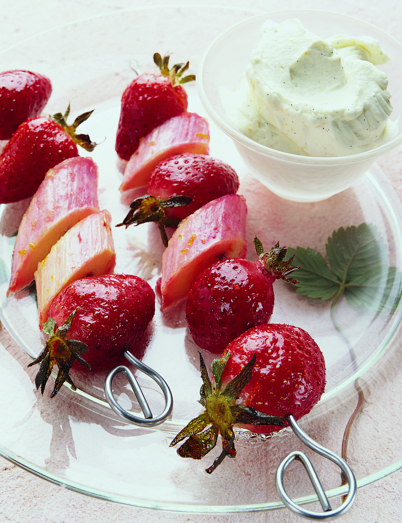 Erdbeer-Spiessli mit Syllabub
