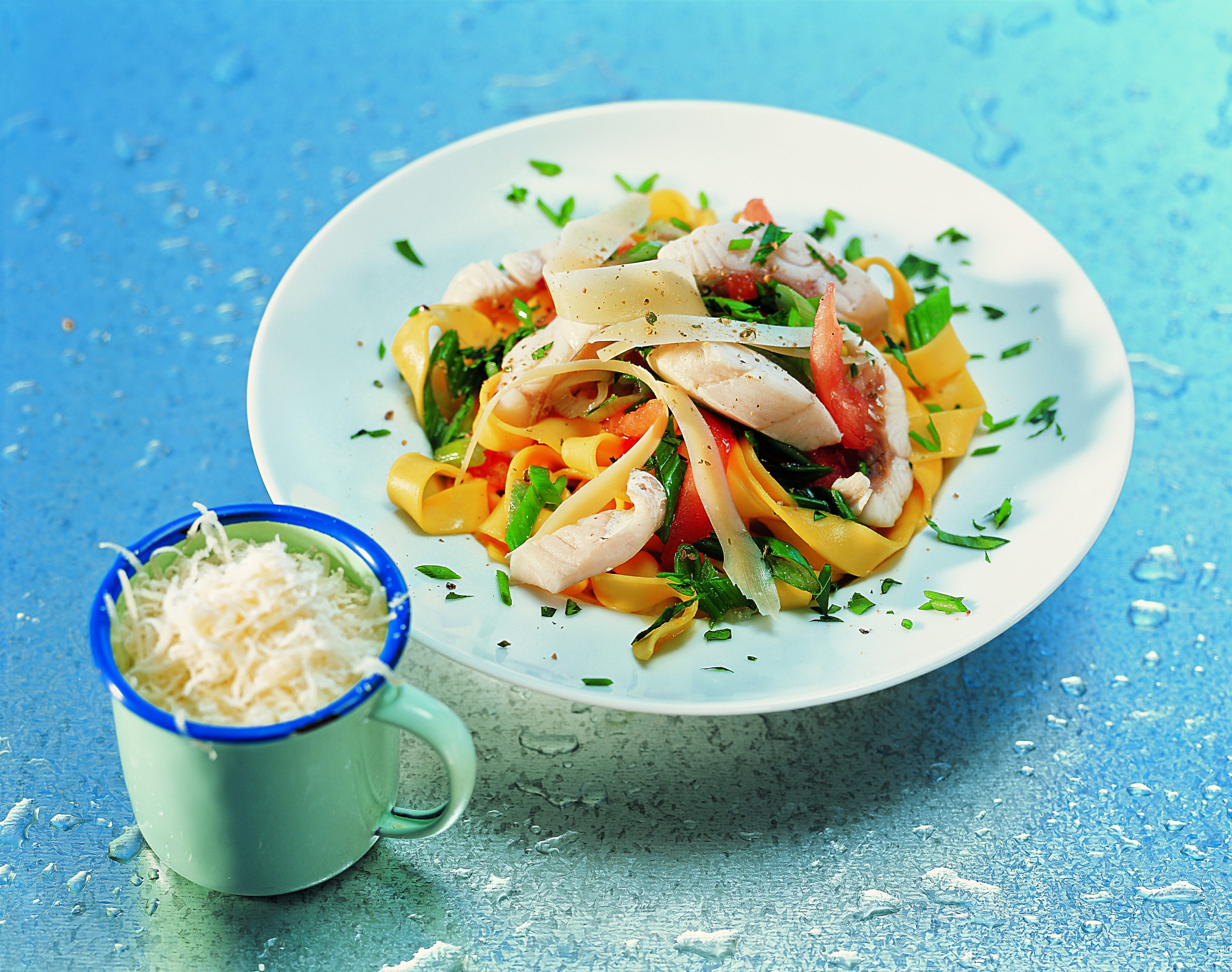 Fischragout auf Nudeln