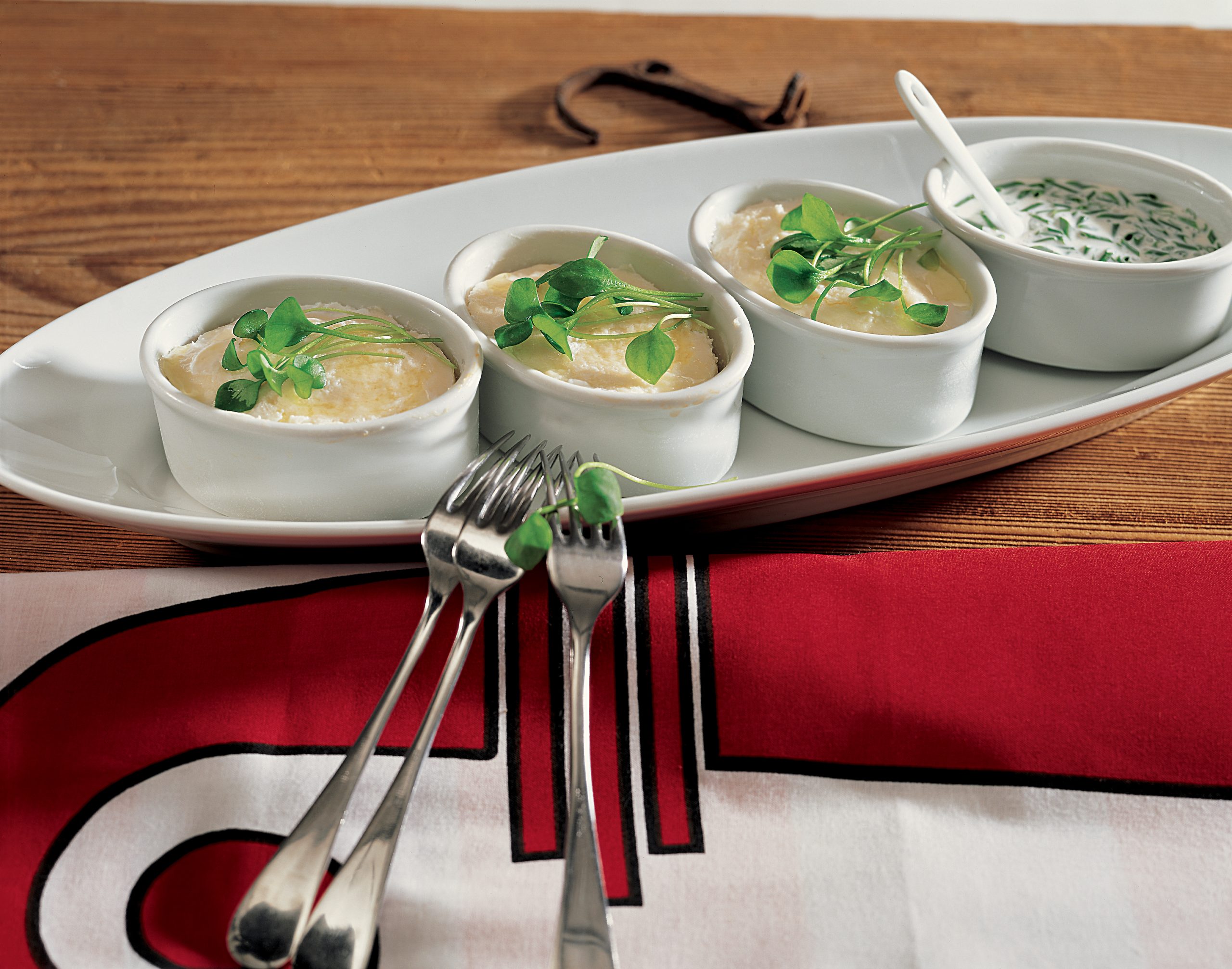 Forellen-Terrine mit Wermut-Rahmsauce