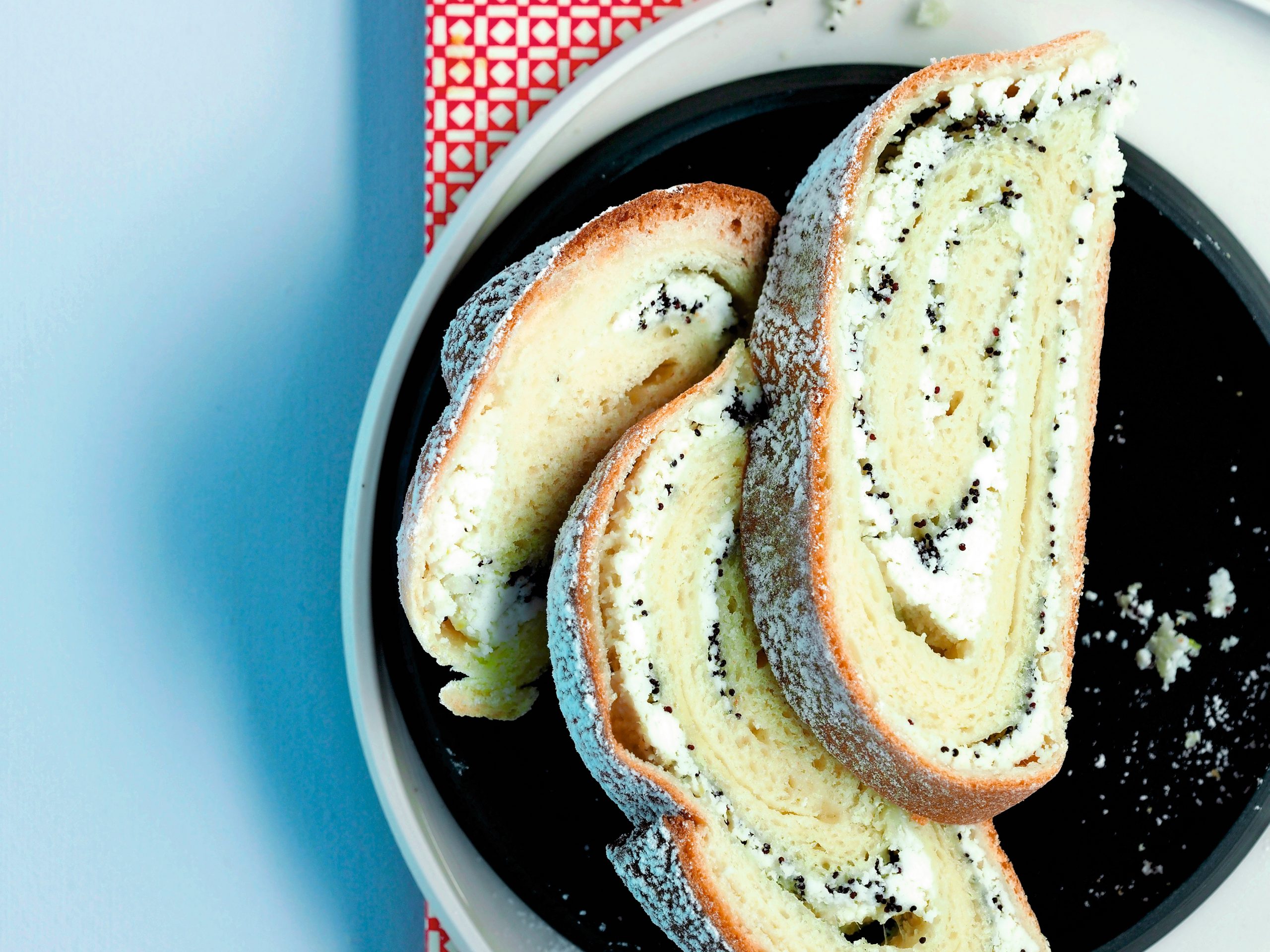 Frischkäse-Rolle