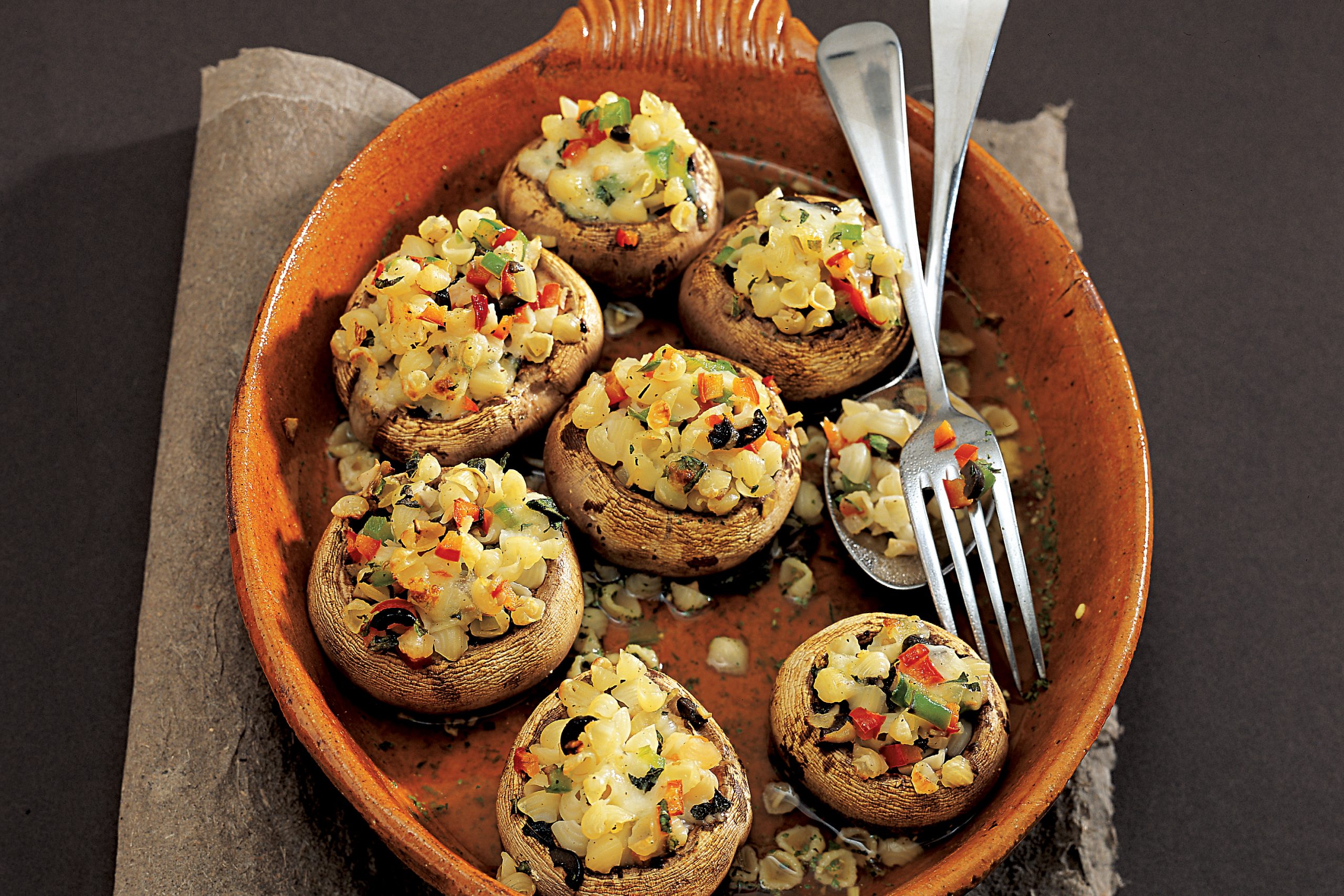 Champignons farcis aux pâtes