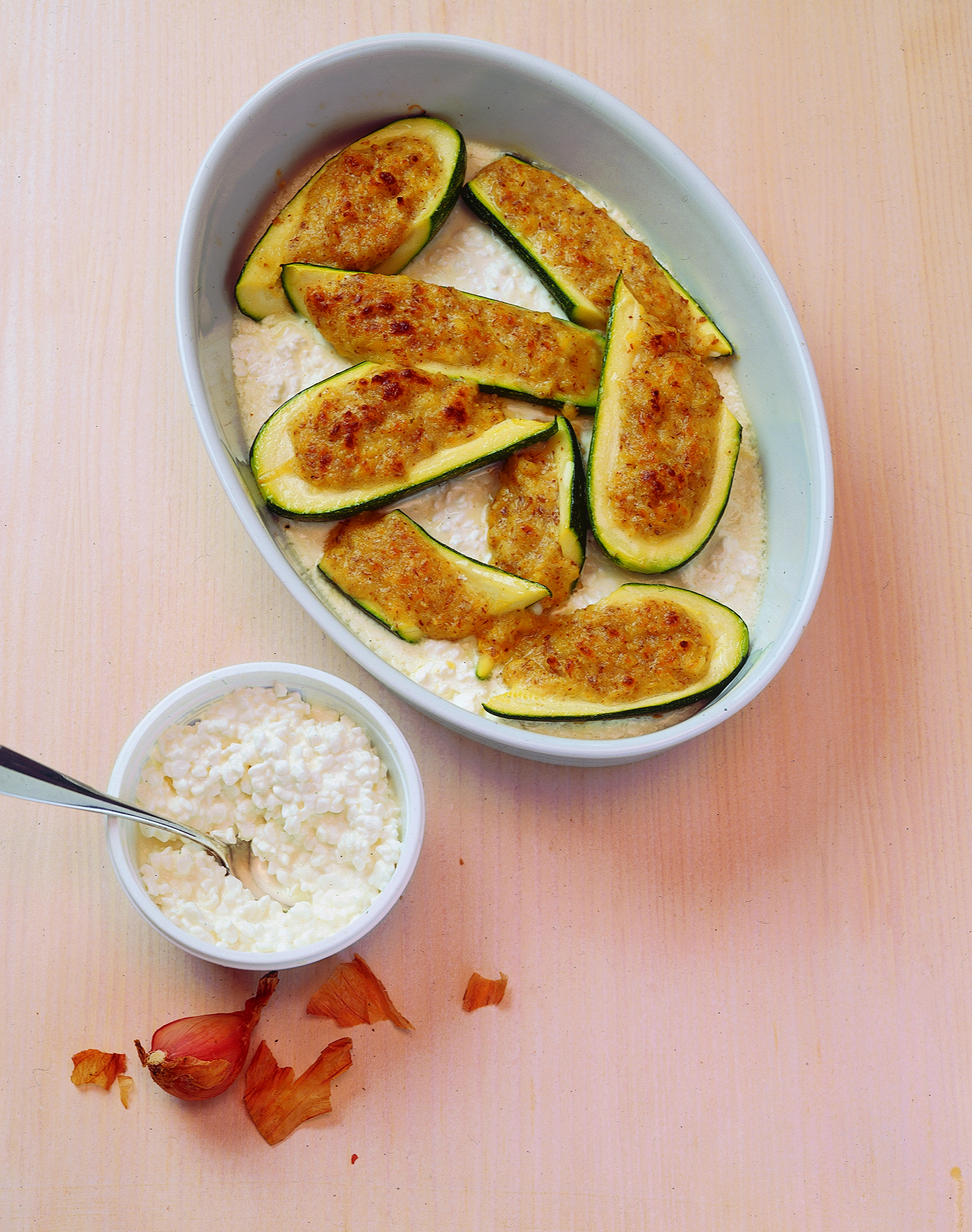 Gefüllte Mandel-Sbrinz-Zucchini