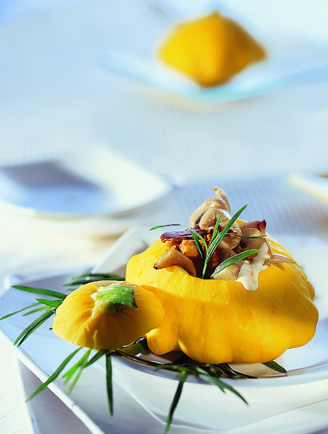 Gefüllte Patissons mit Pilz-Ragoût