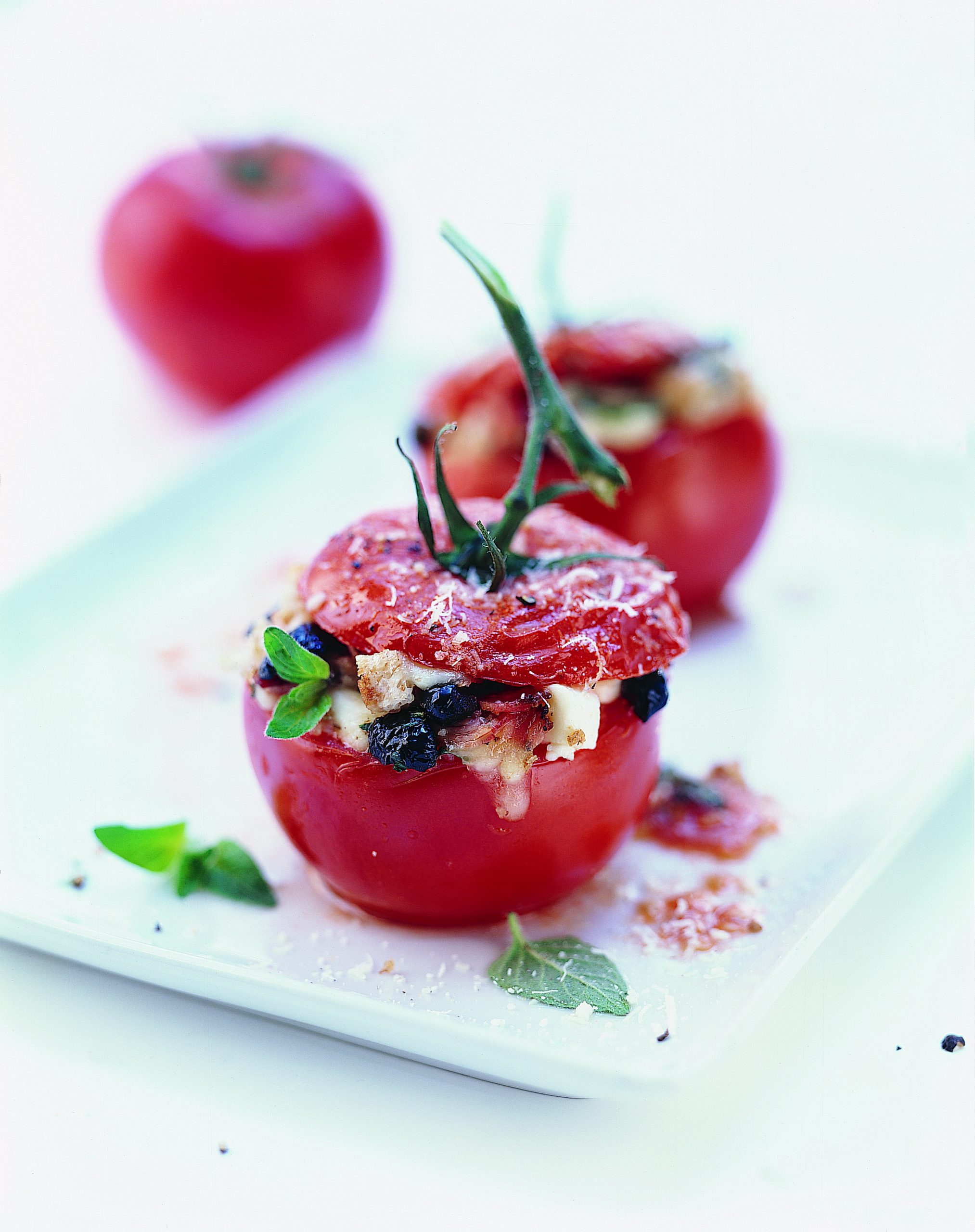 Gefüllte Tomaten mediterrane Art