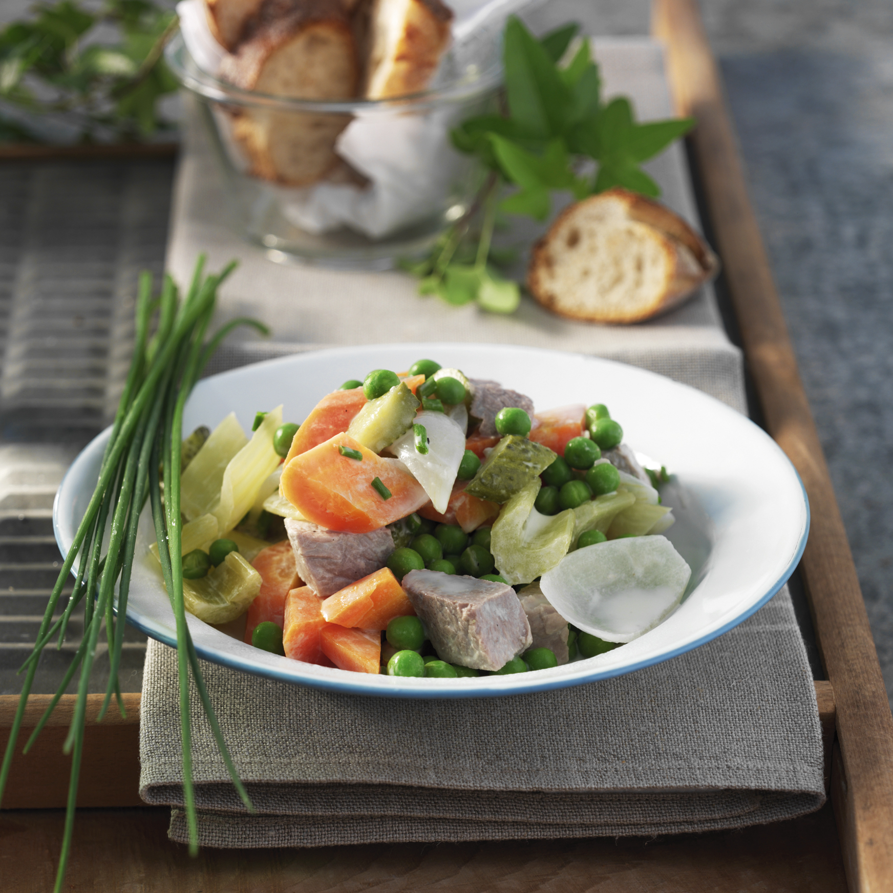 Gemüse-Fleisch-Salat
