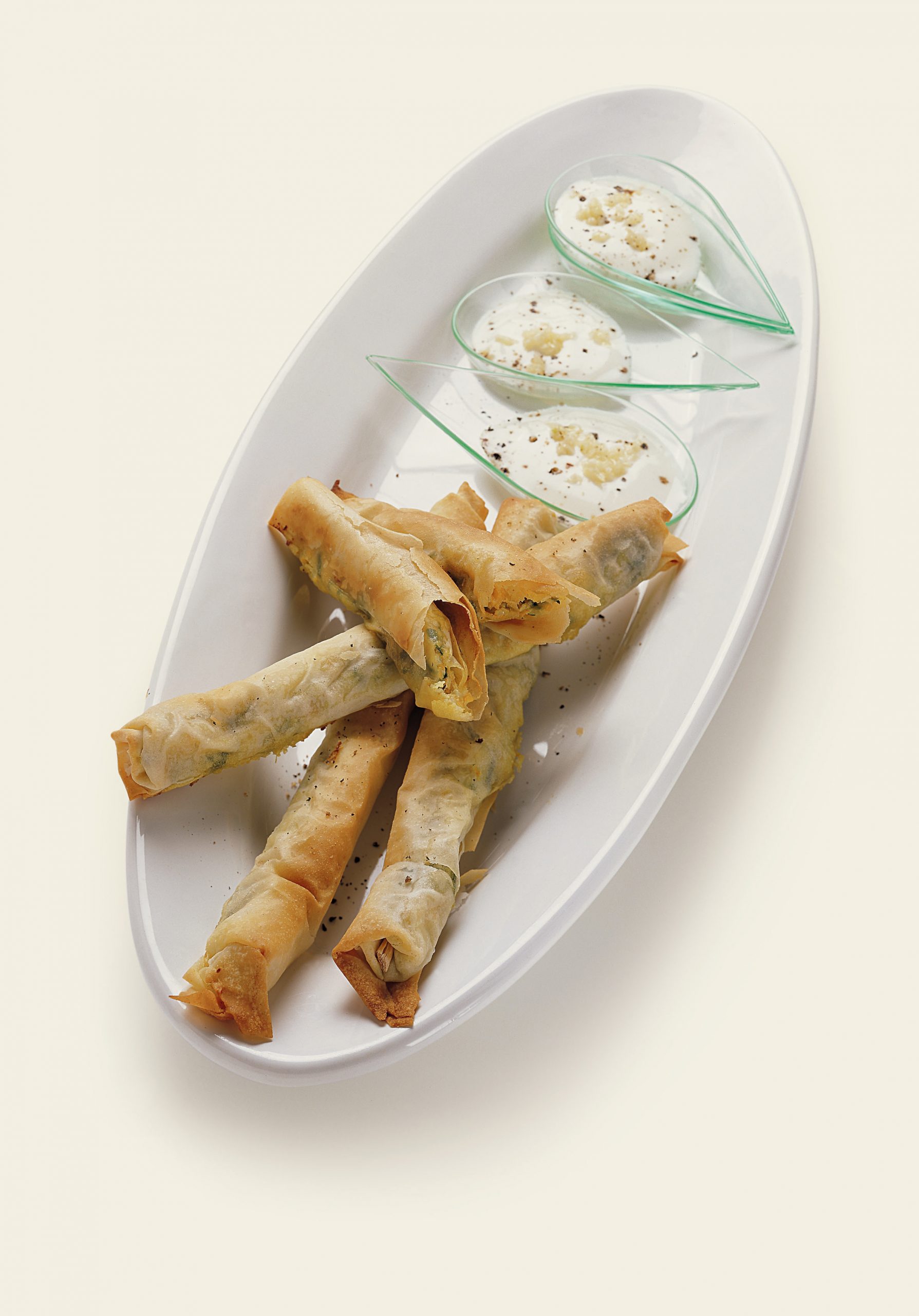 Gemüse-Sticks mit Knoblauch-Dip