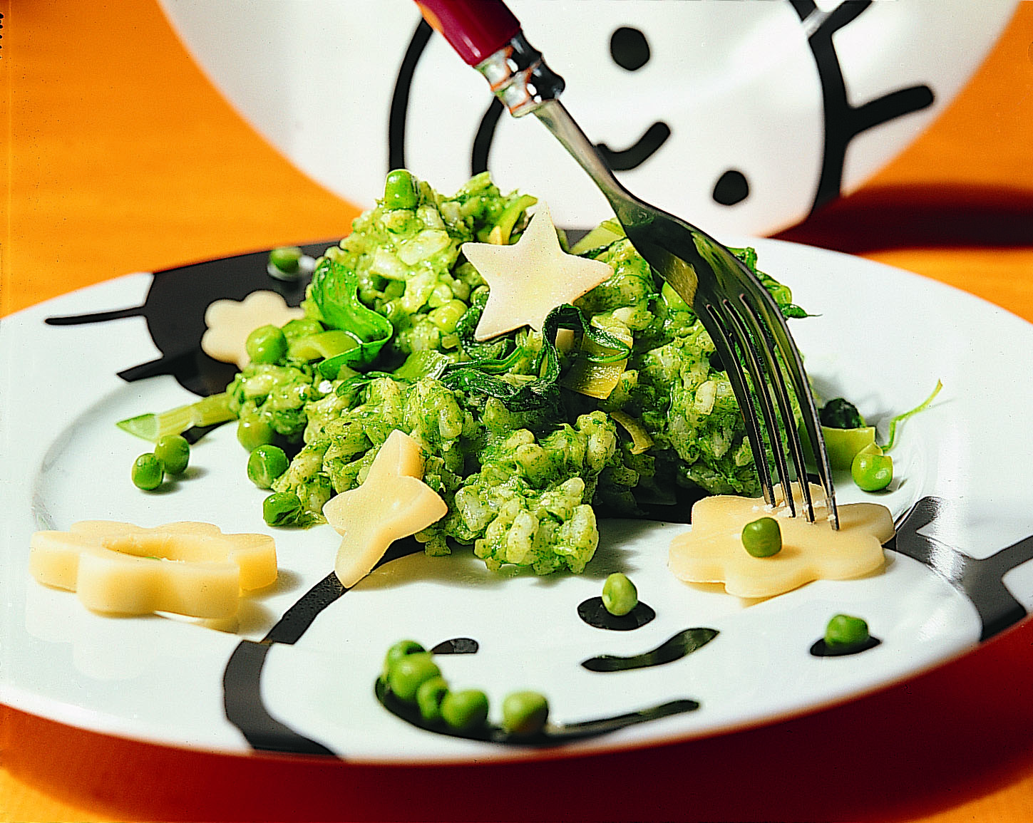 Grüner Risotto mit Blumen