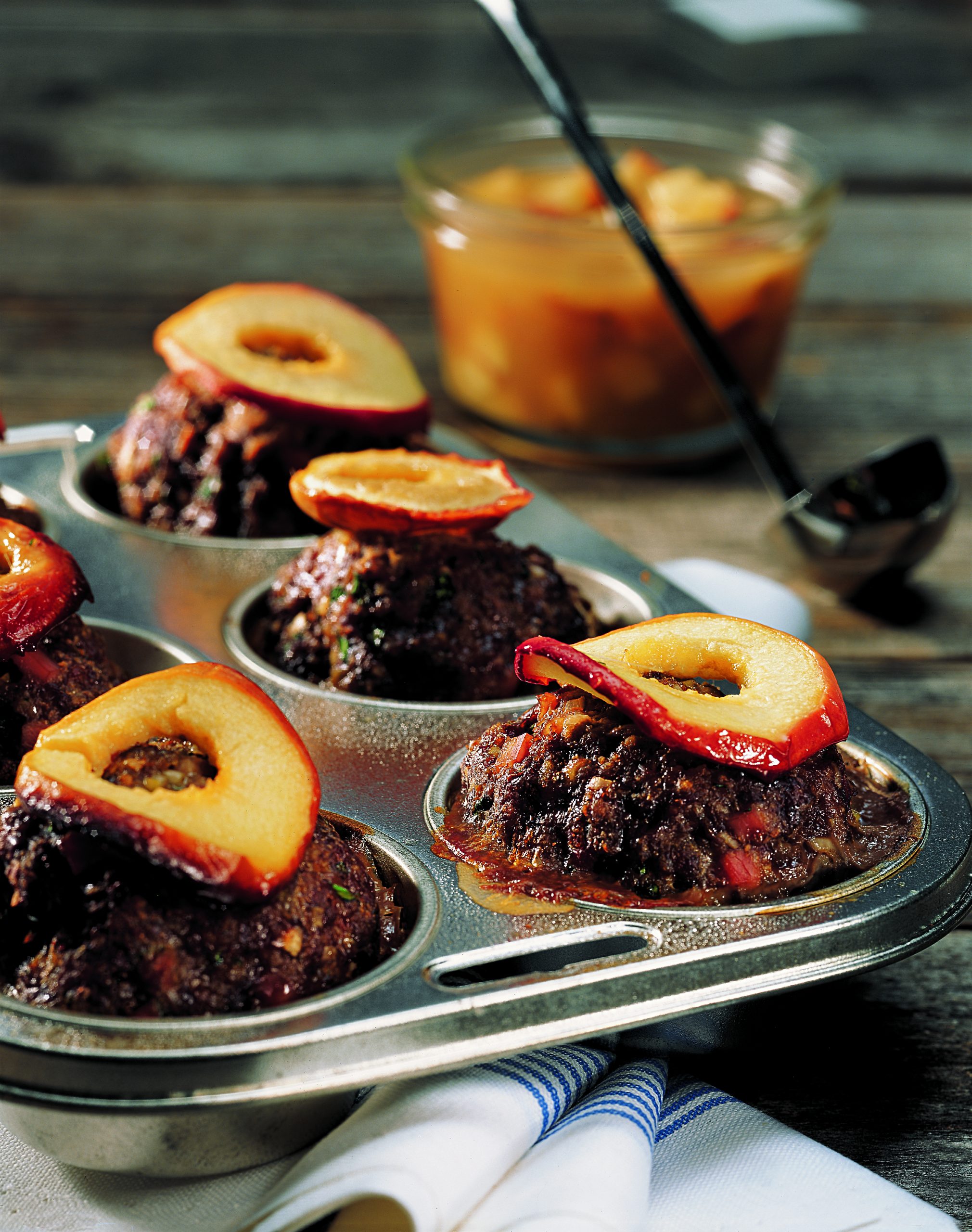 Hack-Muffins an Apfelsauce