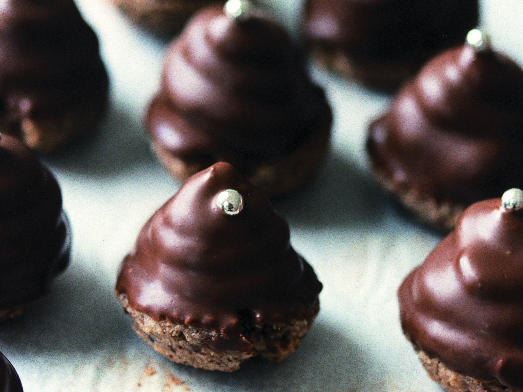 Macarons aux noisettes et au chocolat