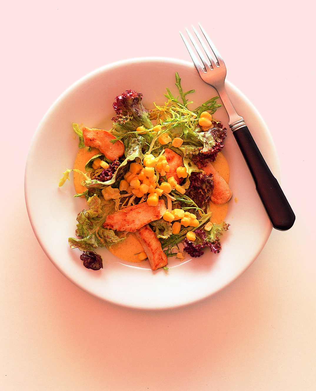 Herbstsalat mit Pouletbrust an Currysauce