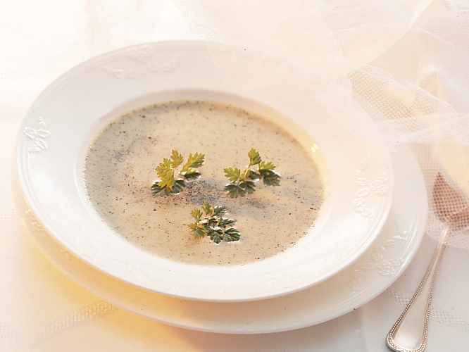 Hochzeitssuppe