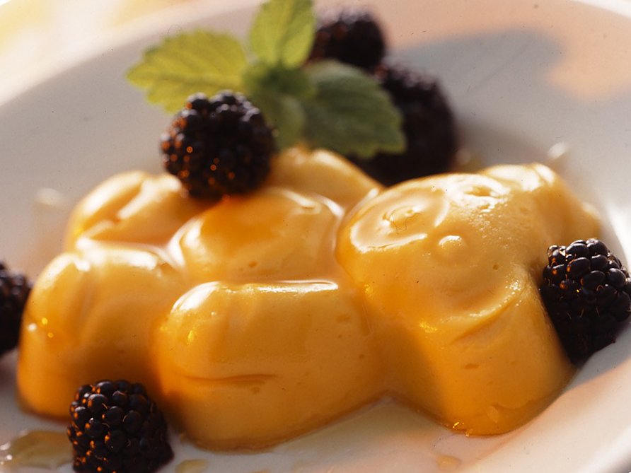 Honigbär-Pudding mit Brombären