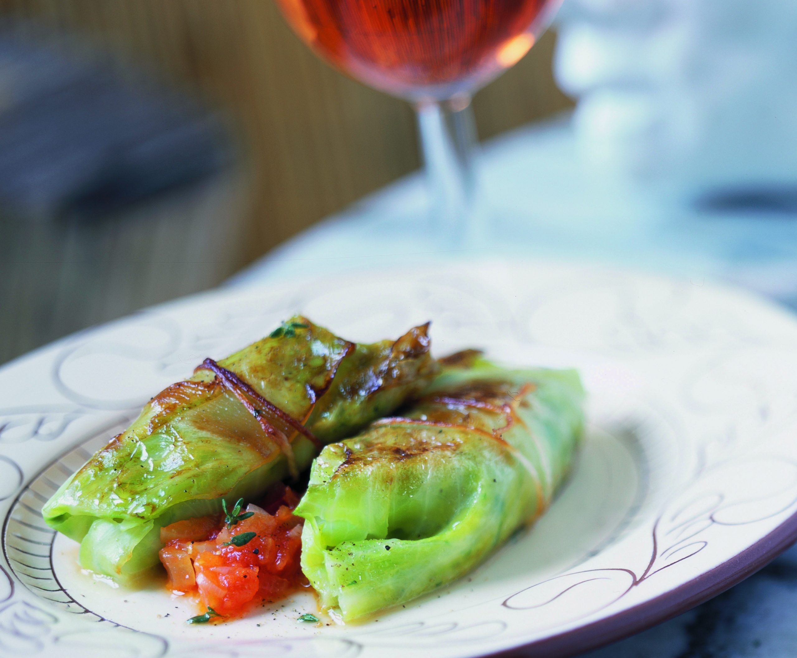 Paupiettes de chou à la sauce tomate