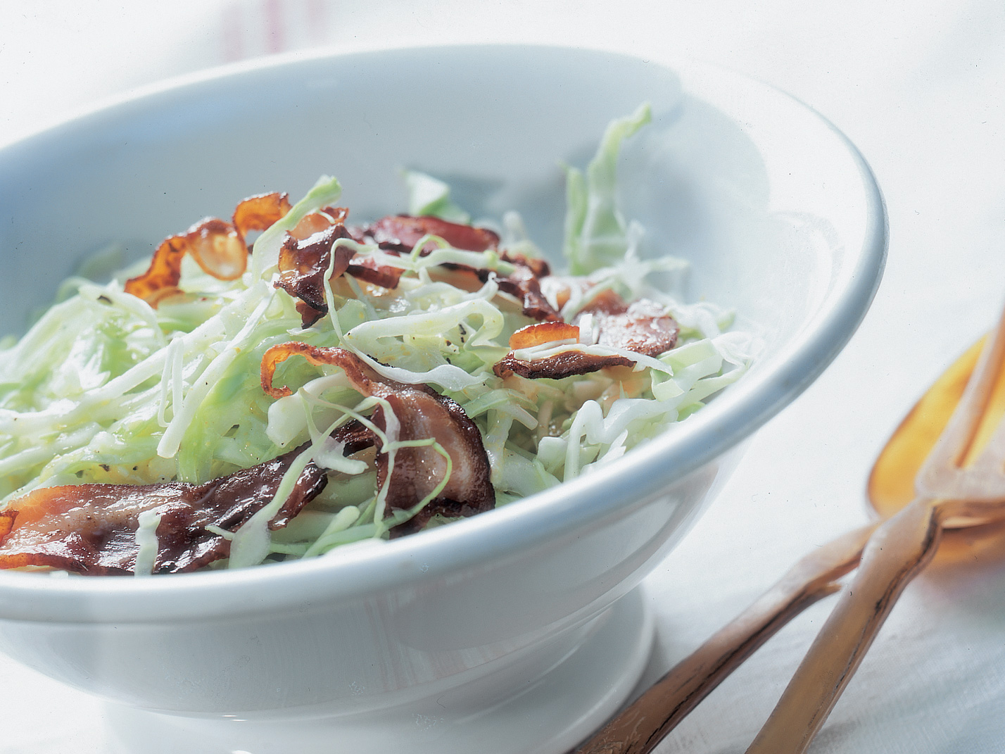 Kabissalat mit Speck