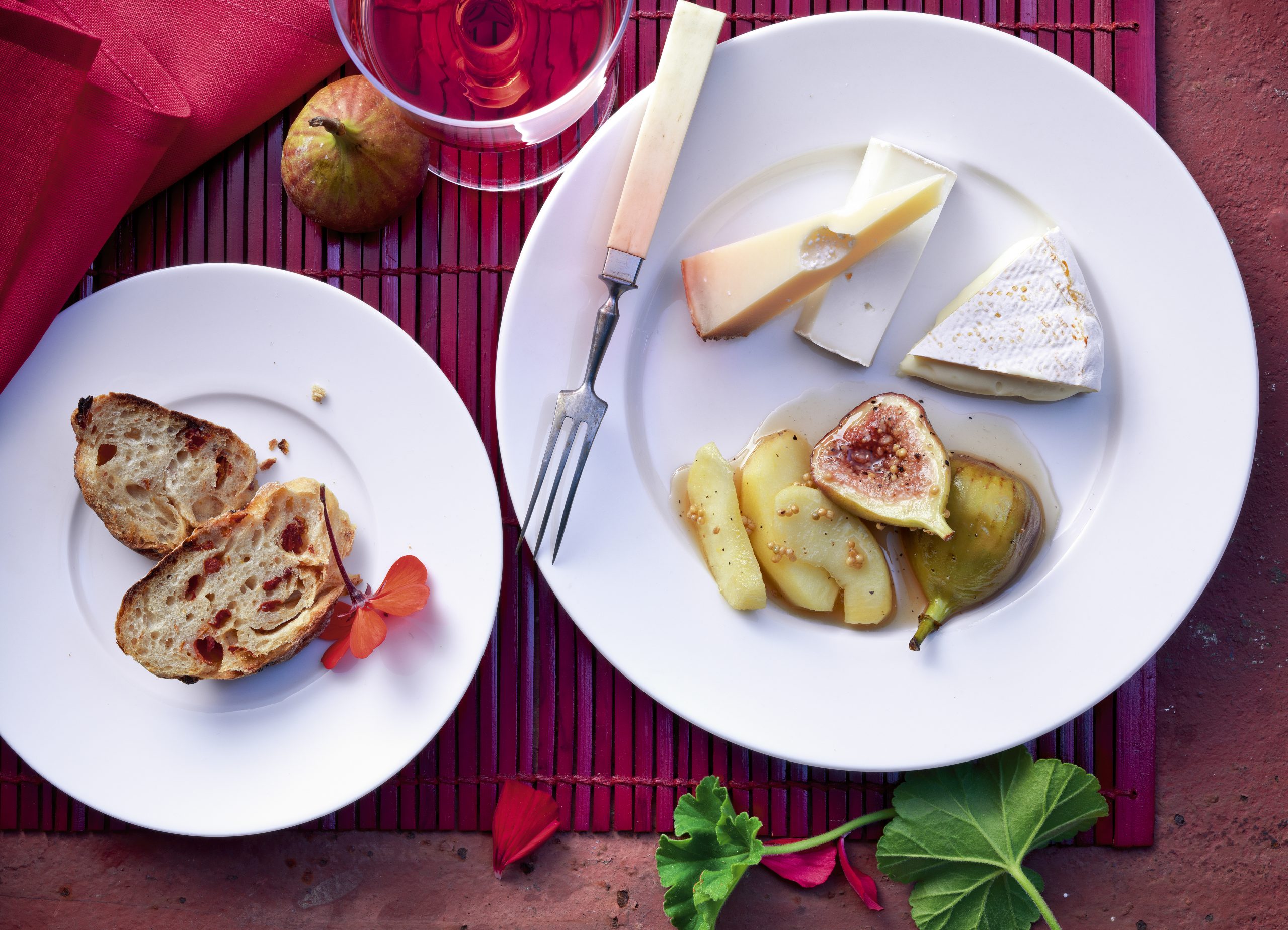 Fromage aux pommes et aux figues au miel
