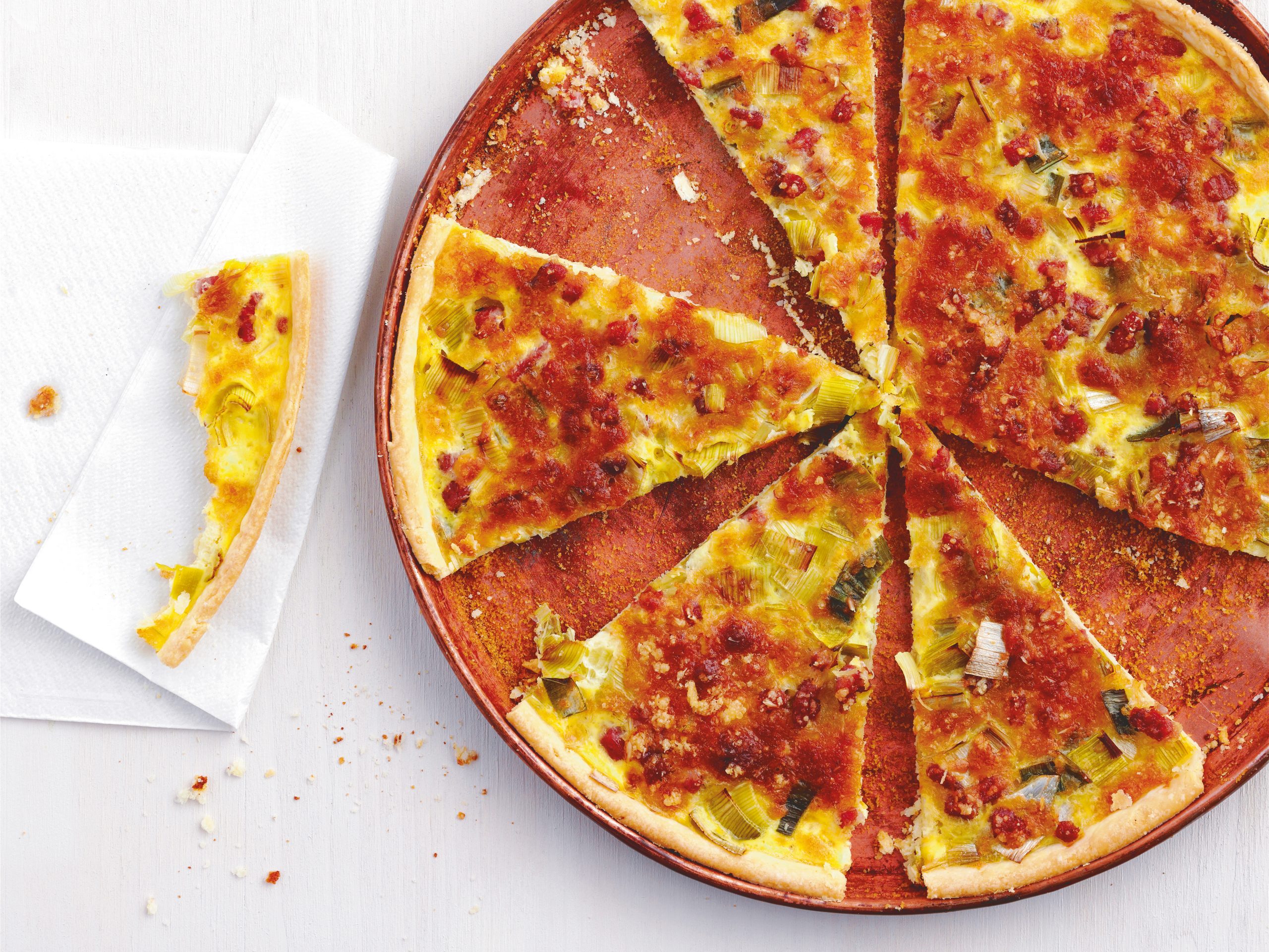 Tarte au fromage, poireau et saucisson