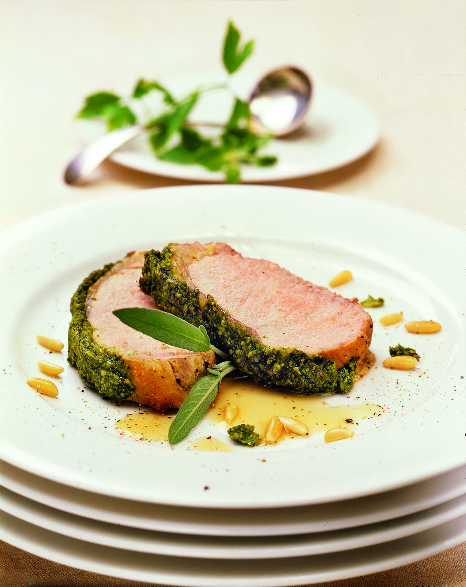 Kalbsbraten mit Kräuterkruste
