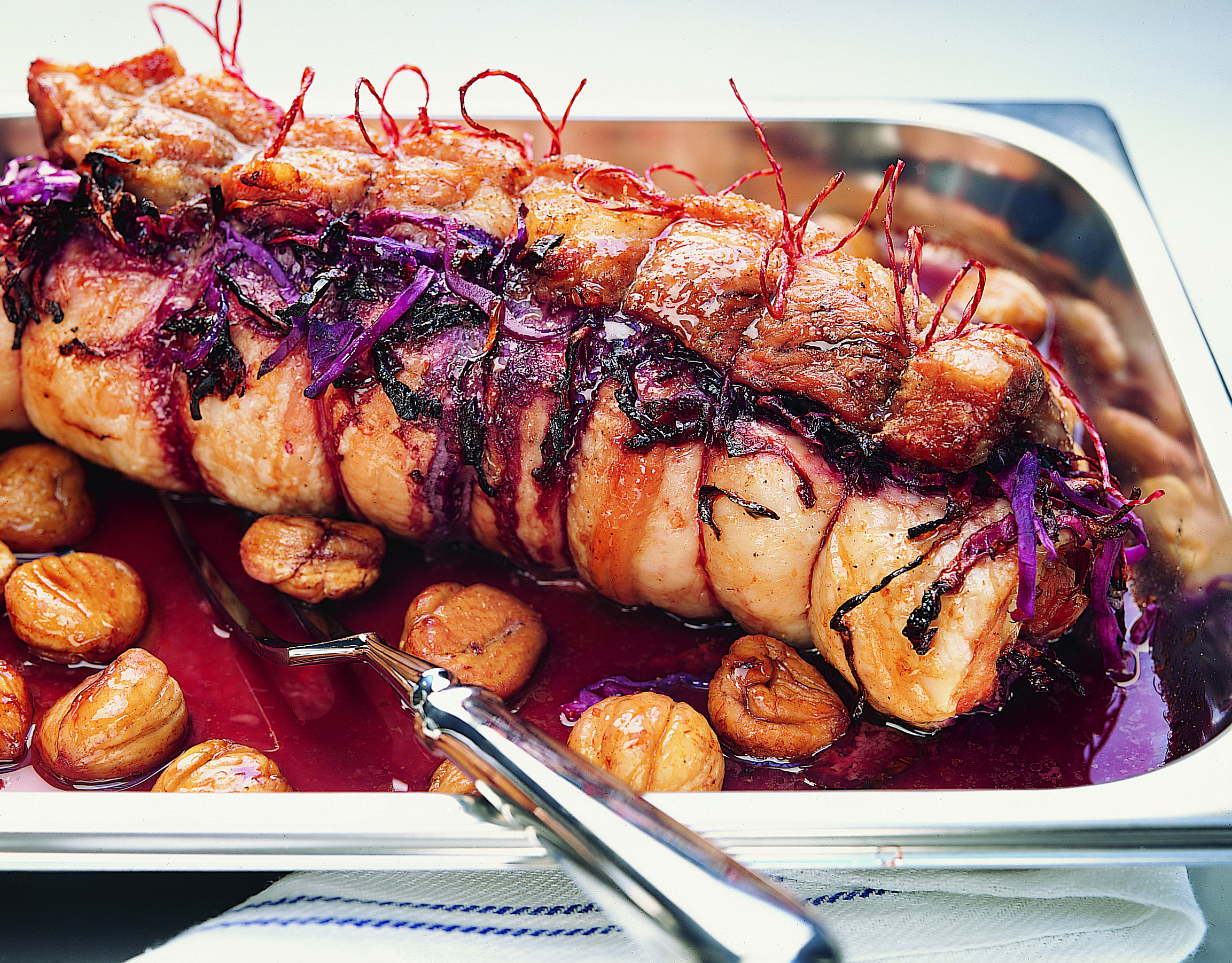 Kalbsbrust mit Rotkraut-Füllung und Marroni-Jus