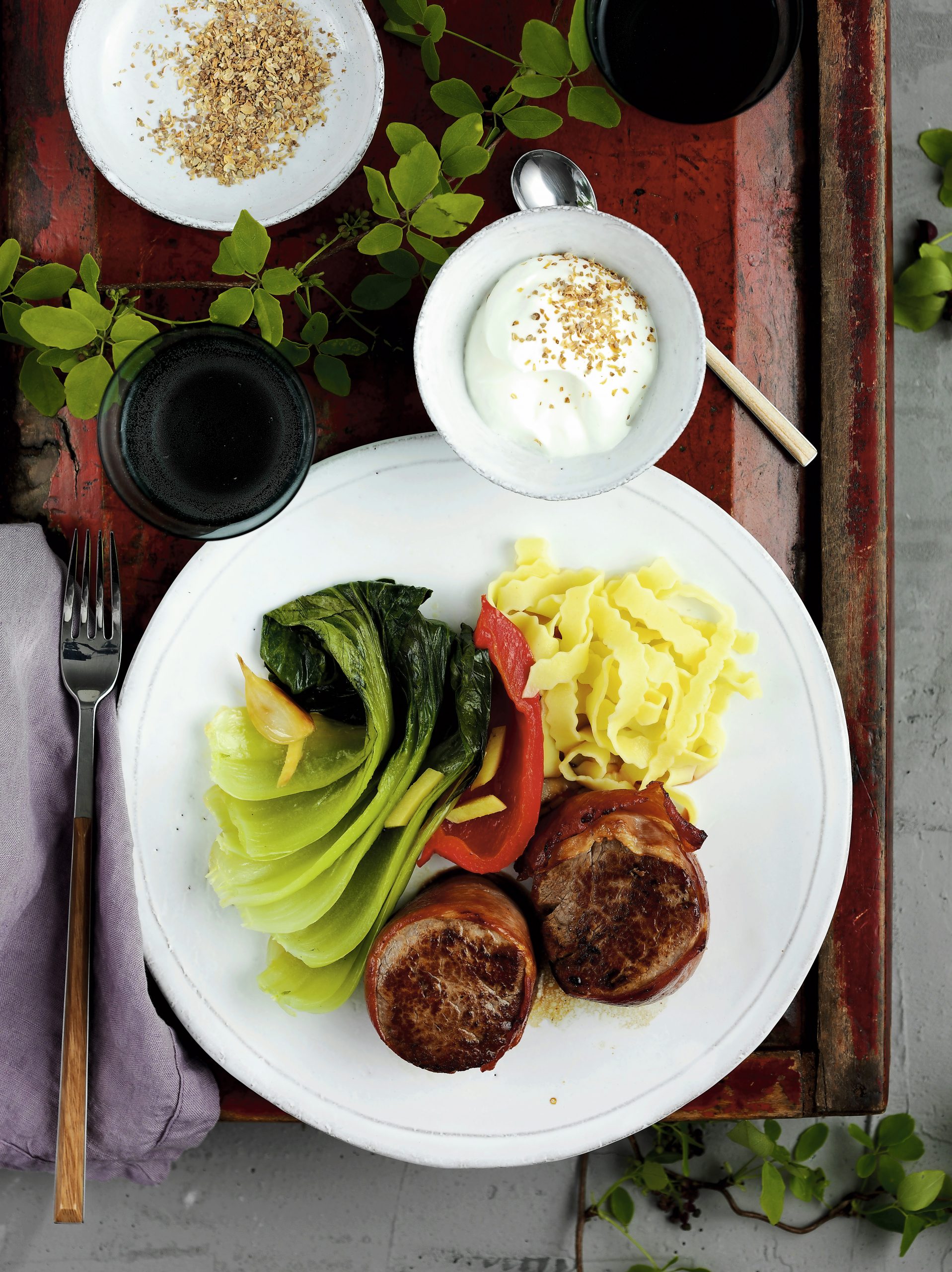 Médaillons de veau et pak choï