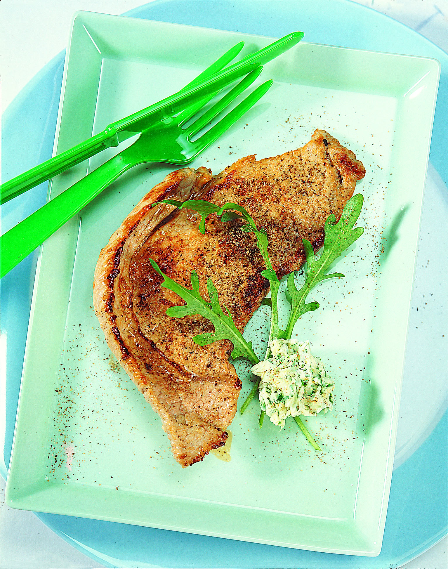 Escalopes de veau beurre à l'ail et à la roquette