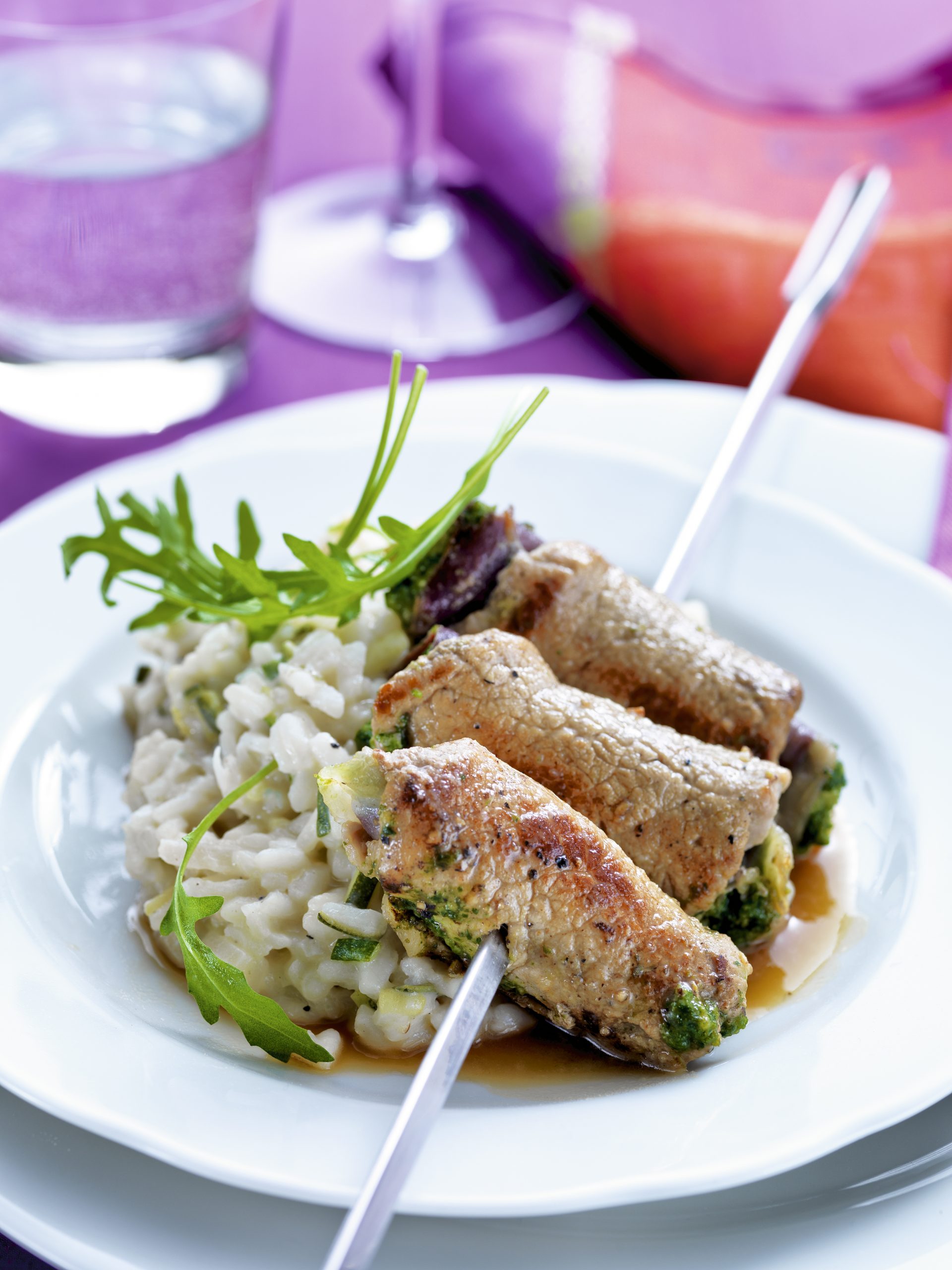 Brochettes de veau farci à la roquette