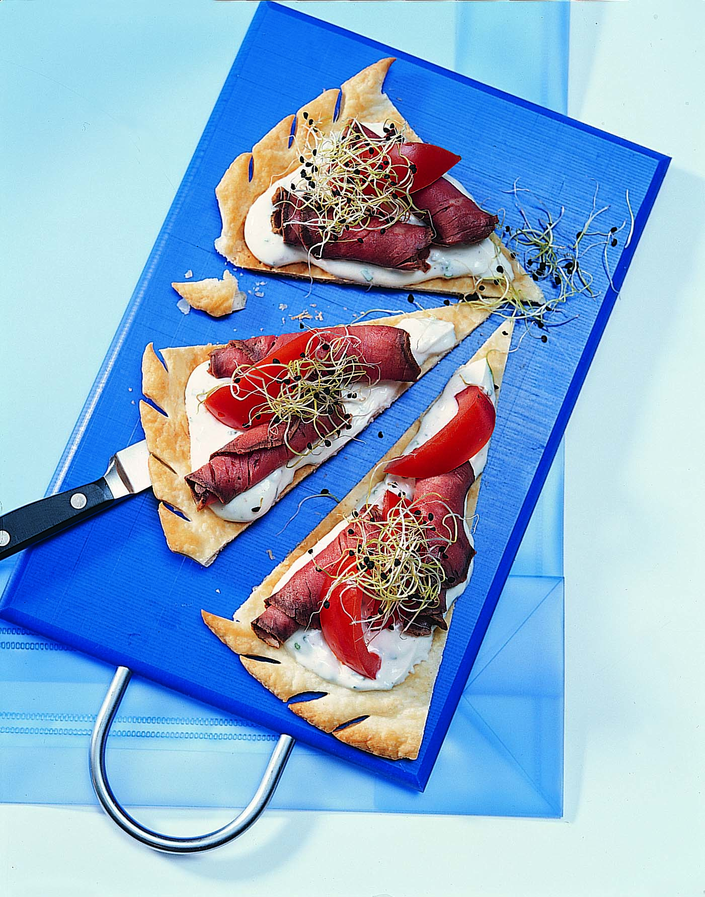 Kalte Tomaten-Roastbeef-Tarte