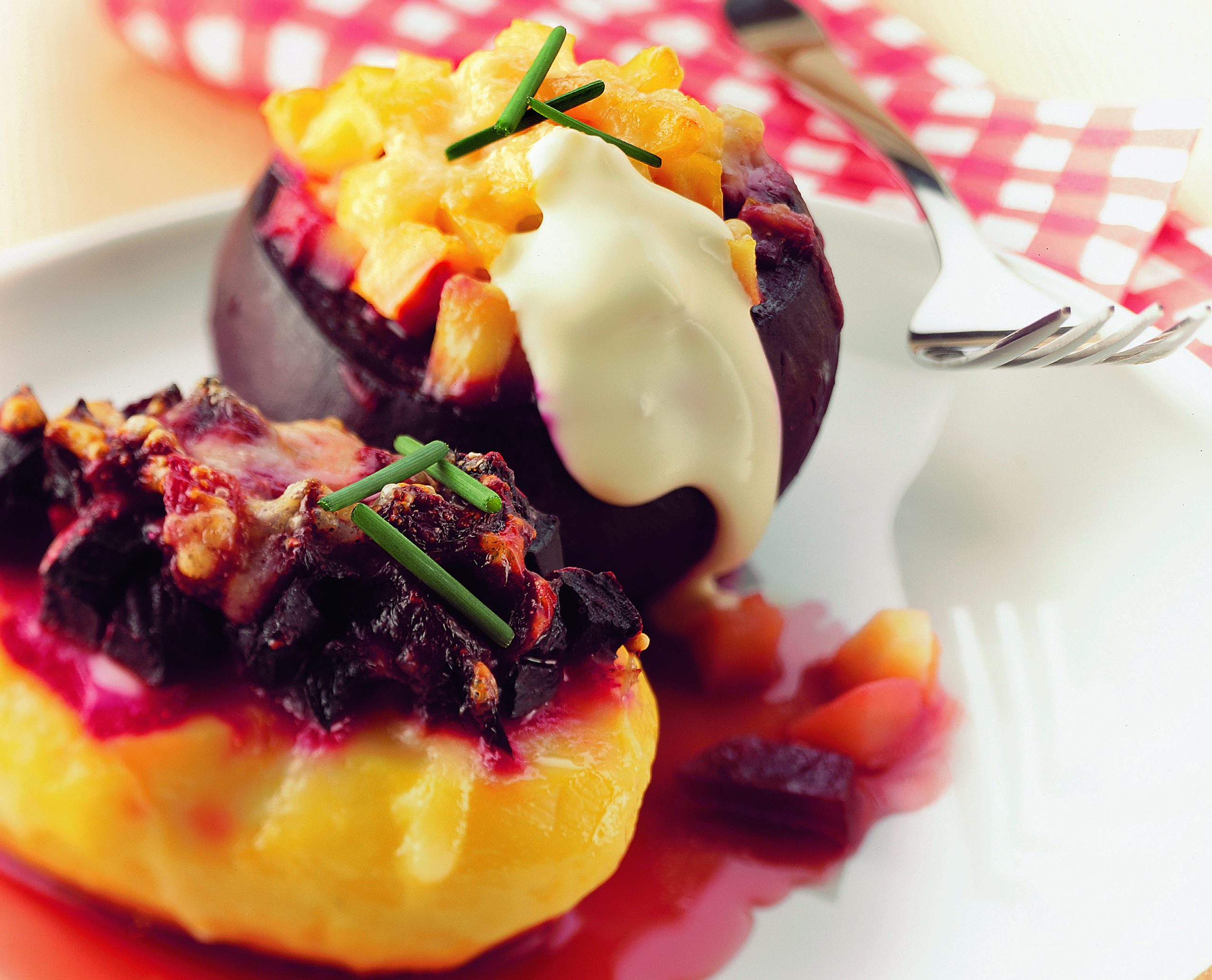 Kartoffel-Randen-Gratin mit Gruyère