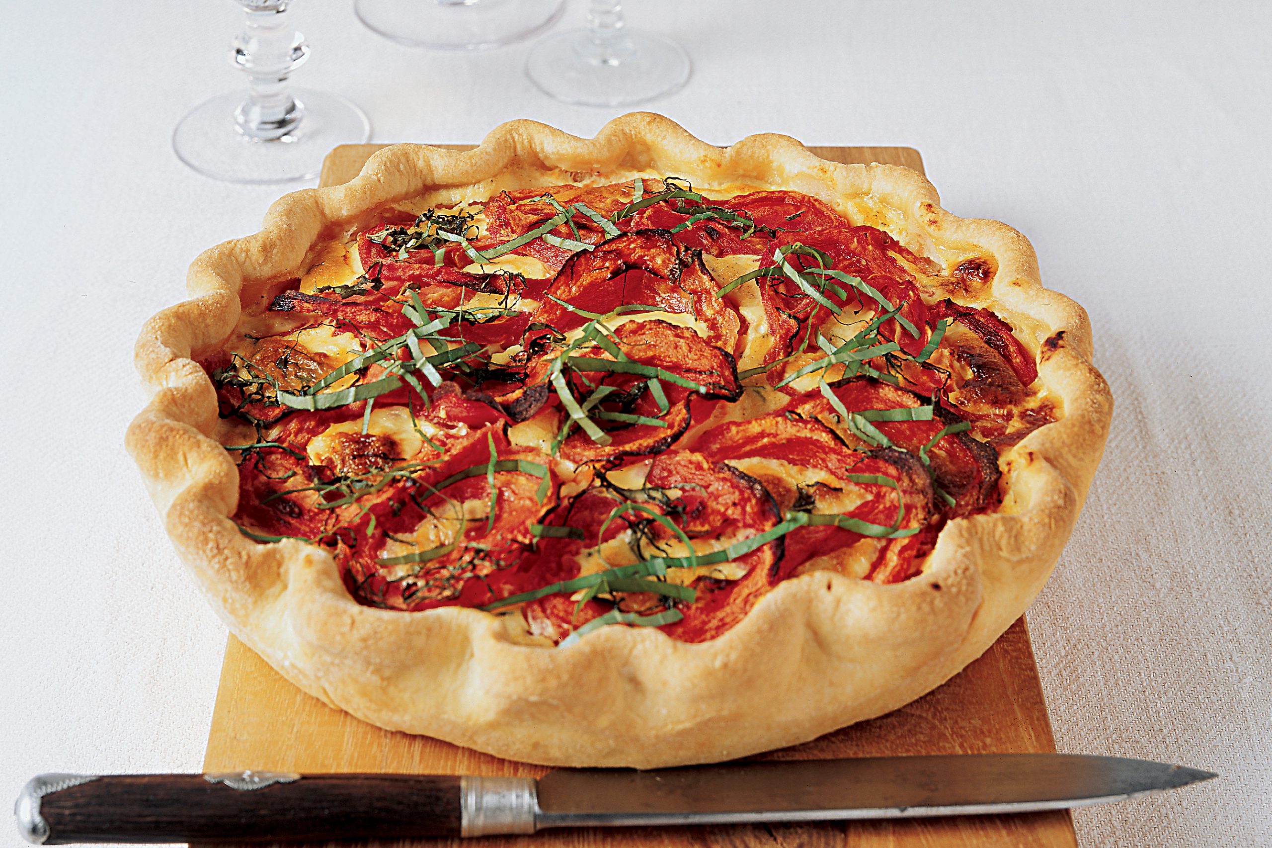 Tarte aux tomates, aux pommes de terre et au jambon