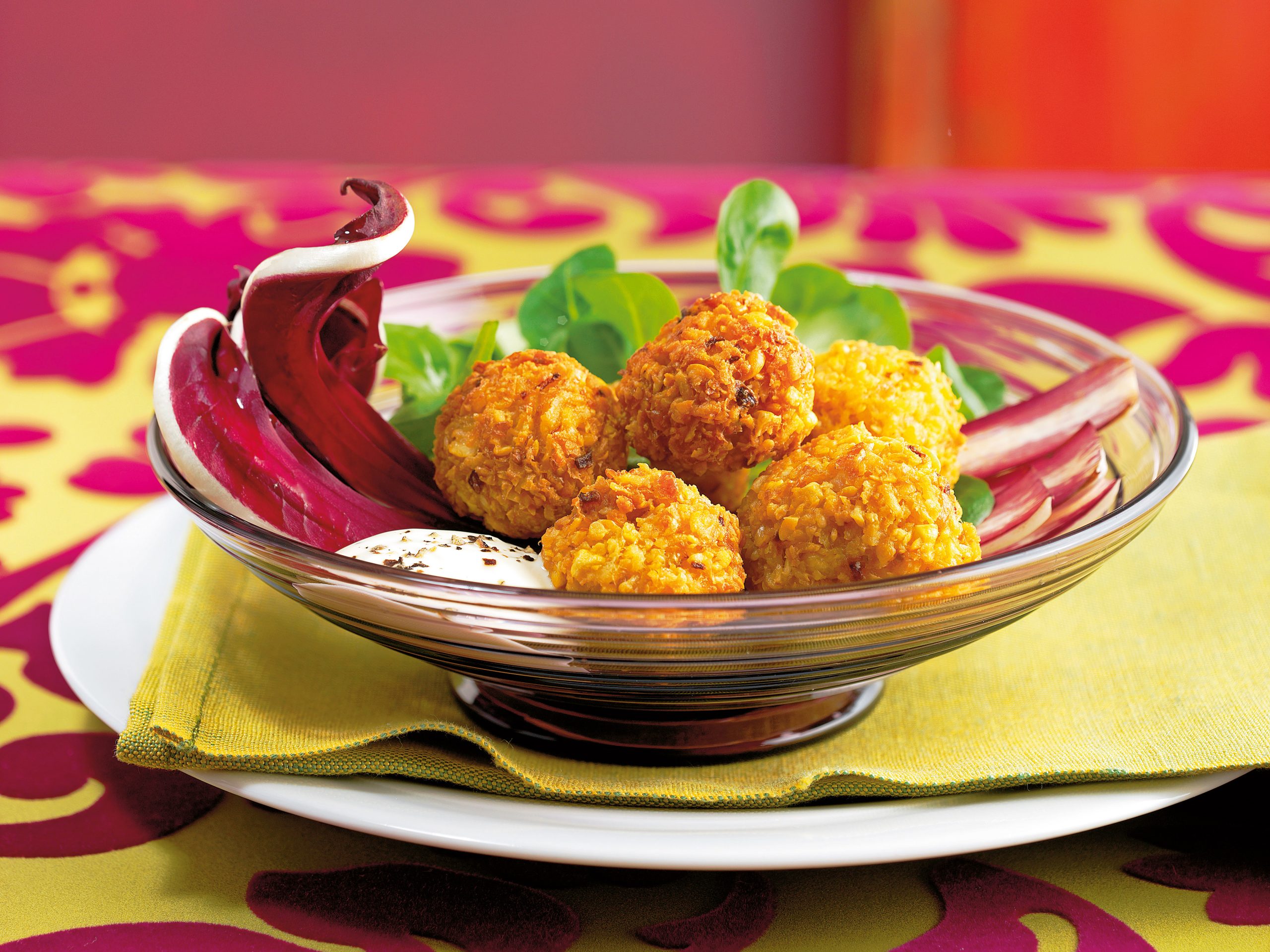 Falafel mit Dip und Salat
