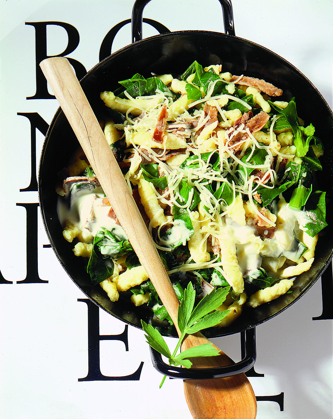 Poêlée de knöpfli et de bouilli