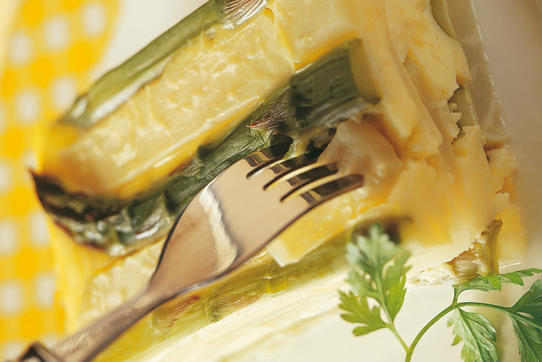 Lasagne aux asperges et au colrave