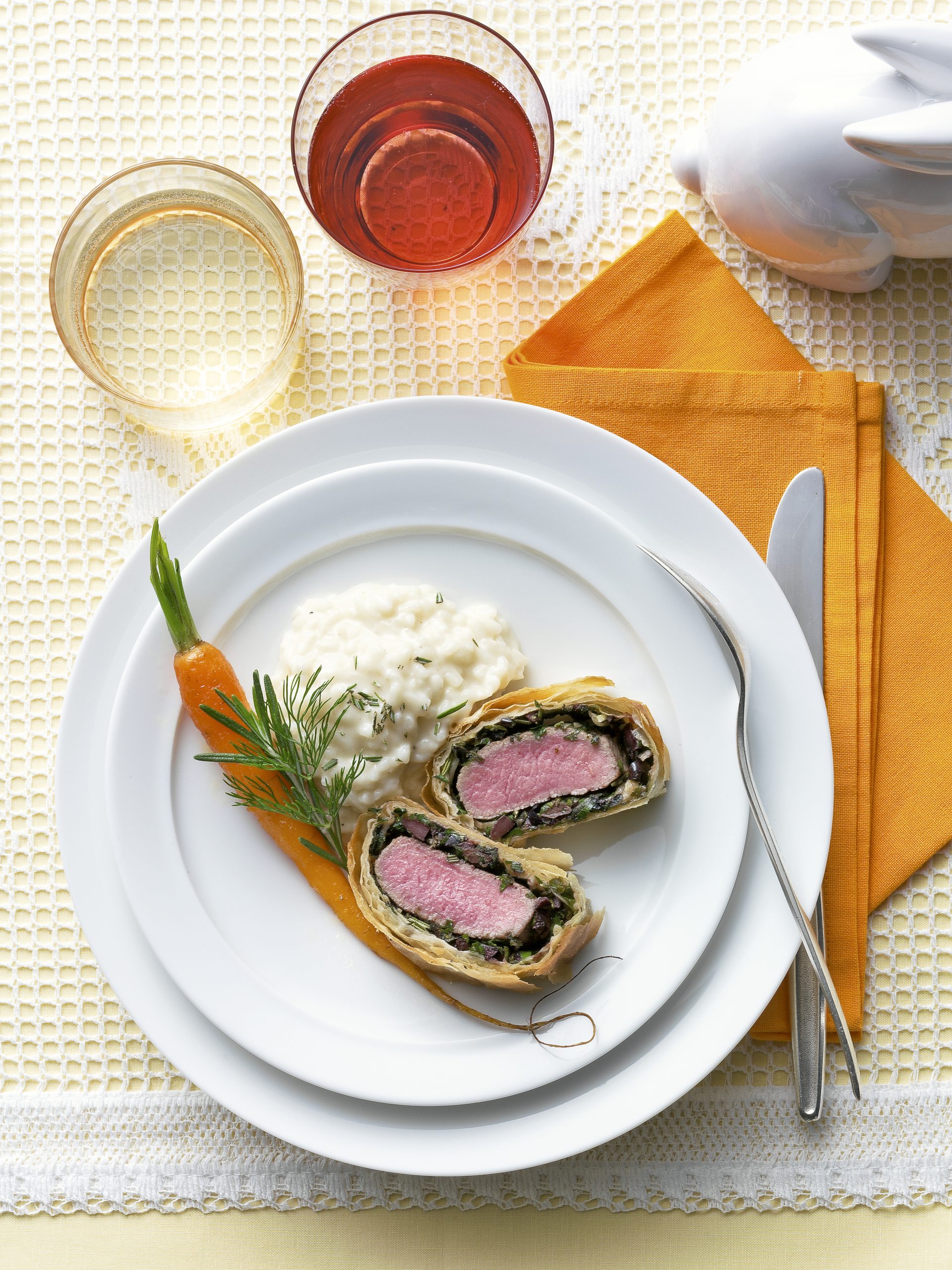 Lammrückenfilets im Strudelteig