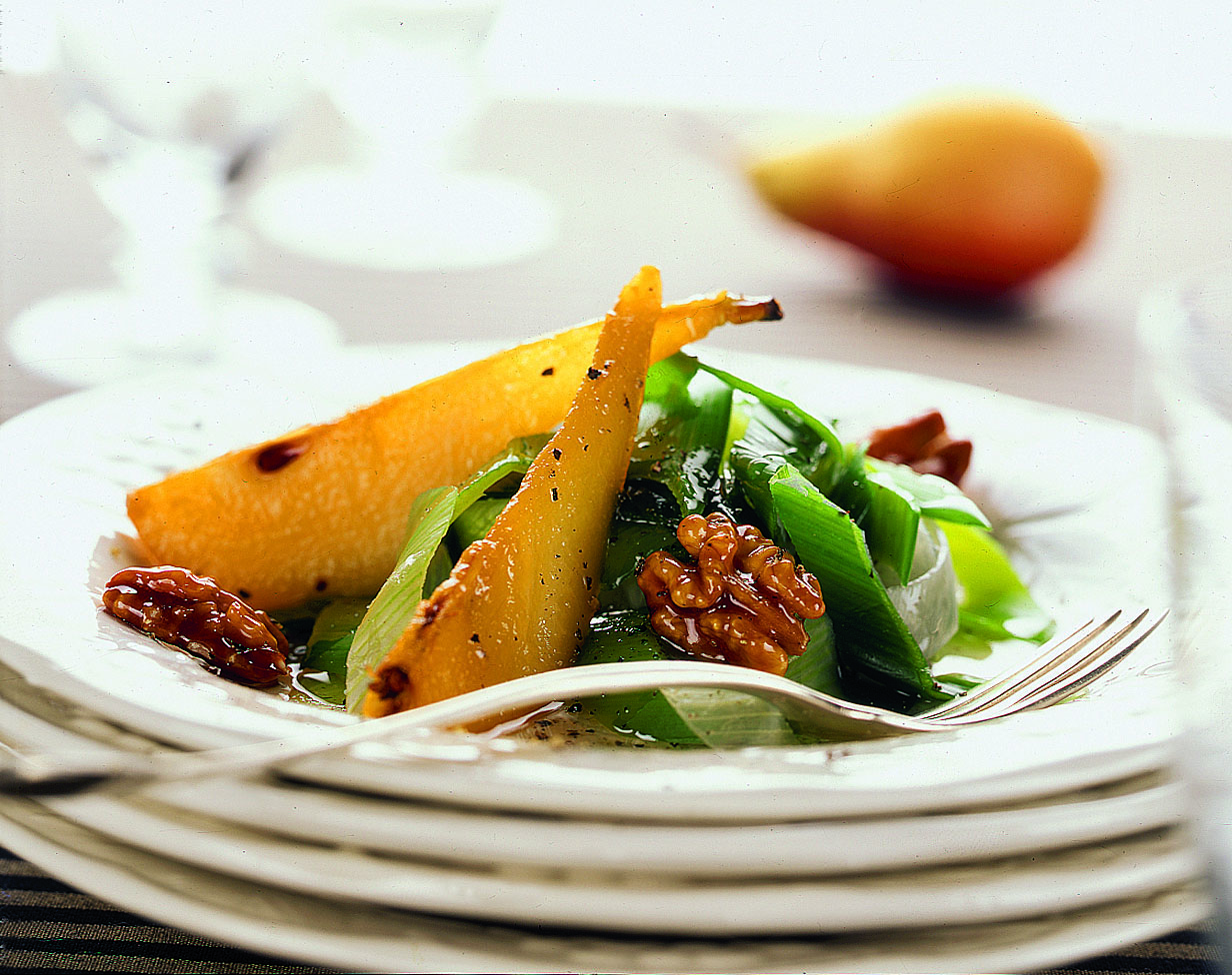 Poires et poireaux en salade