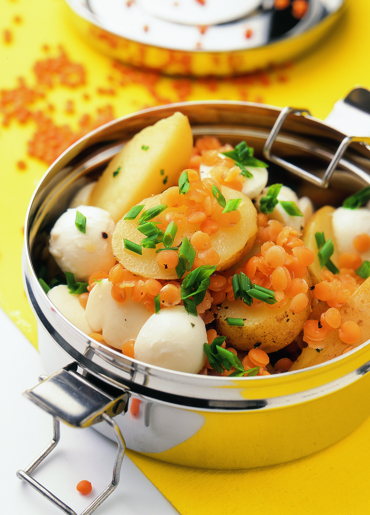 Lauwarme Patatli an Linsen-Vinaigrette