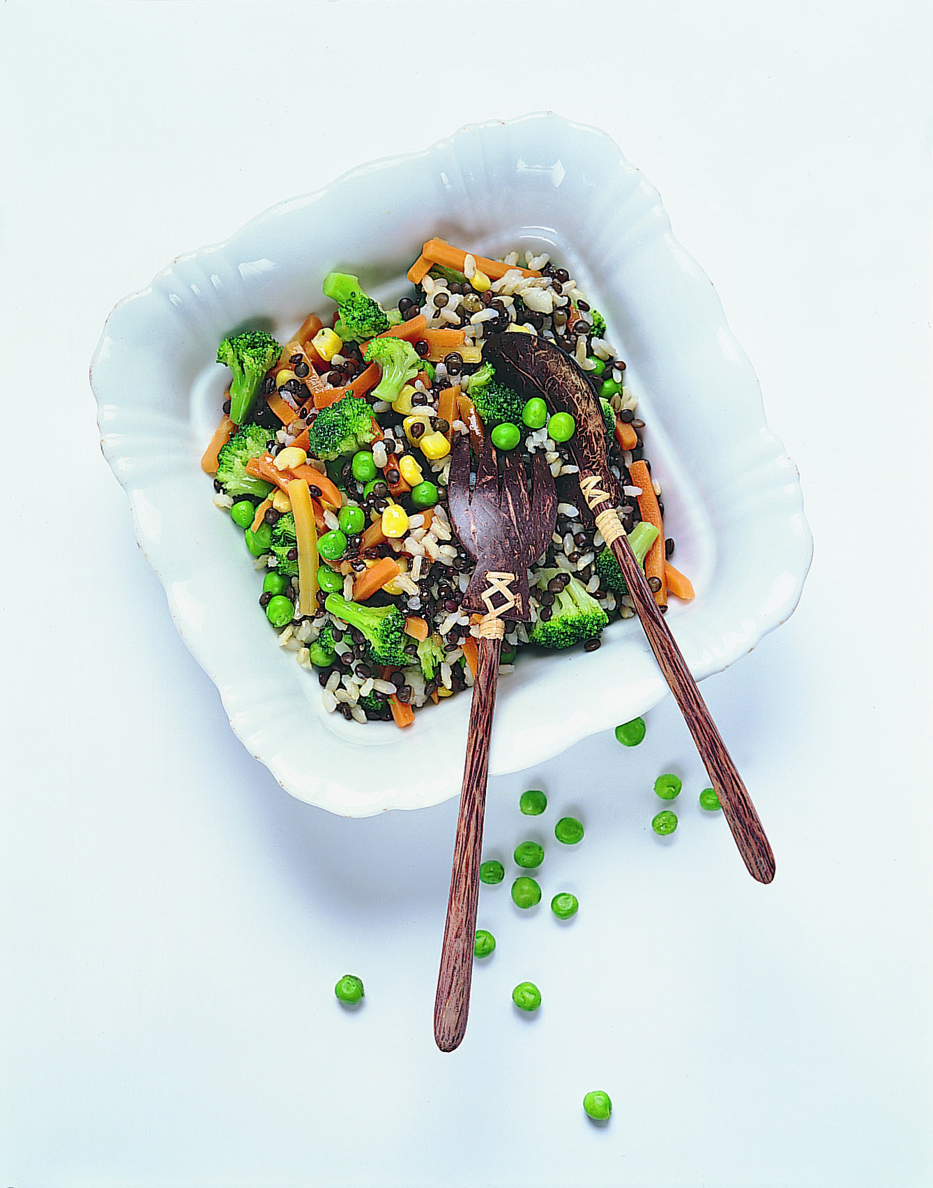 Salade de riz aux lentilles et aux légumes