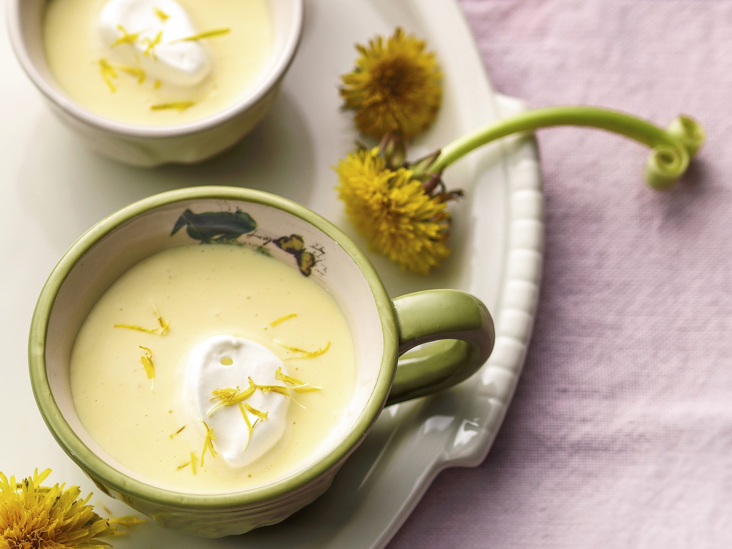 Löwenzahnblüten-Crème
