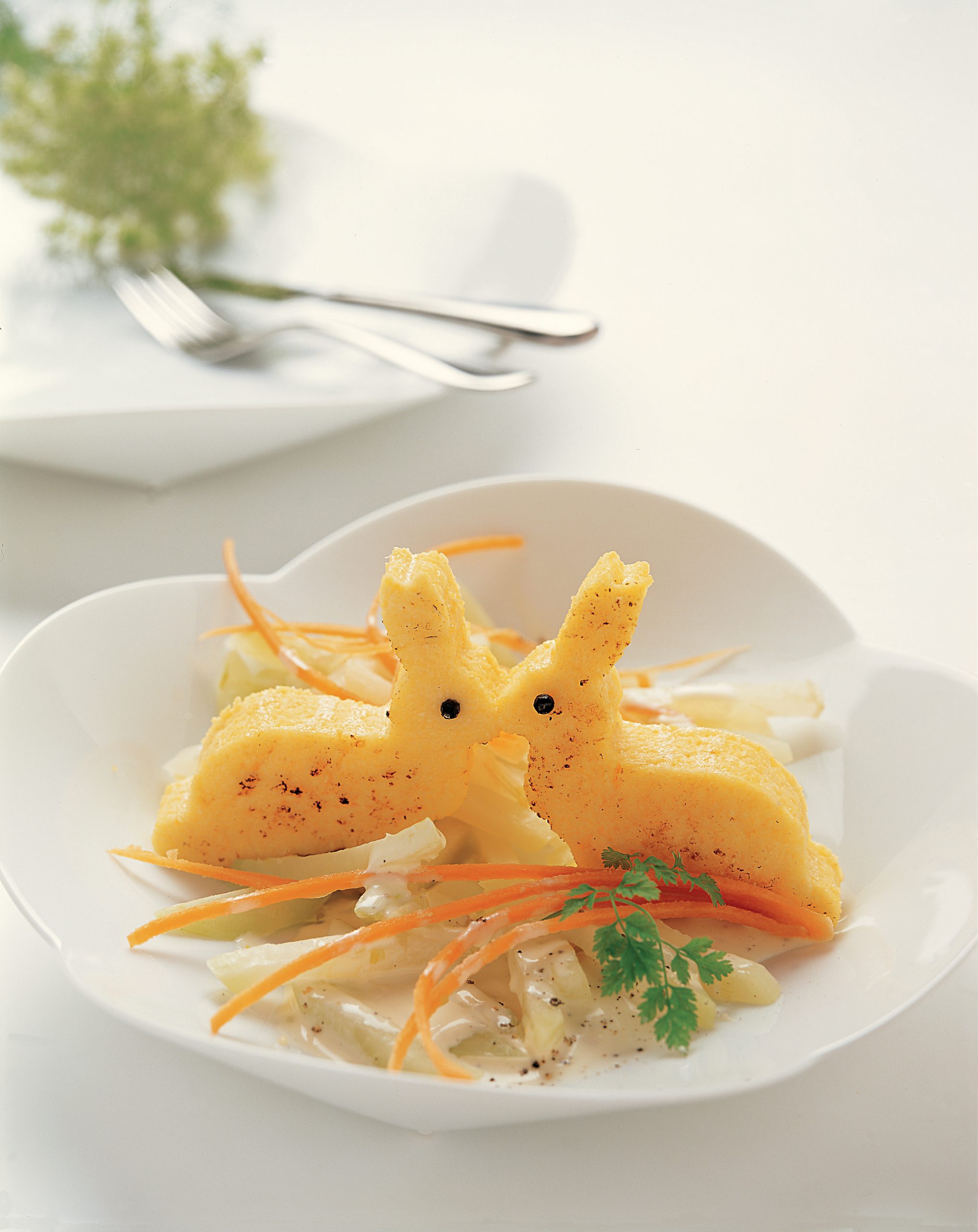 Lapins de semoule sur lit de colraves