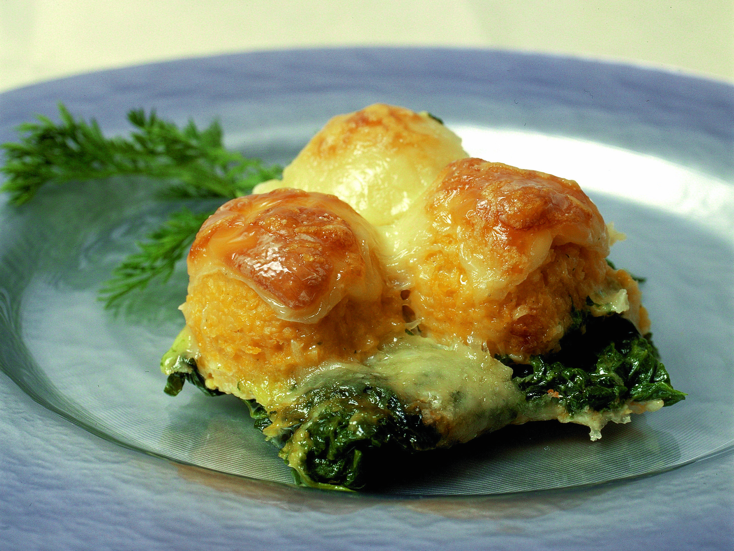 Mais-Spinat-Gratin mit zweierlei Käse