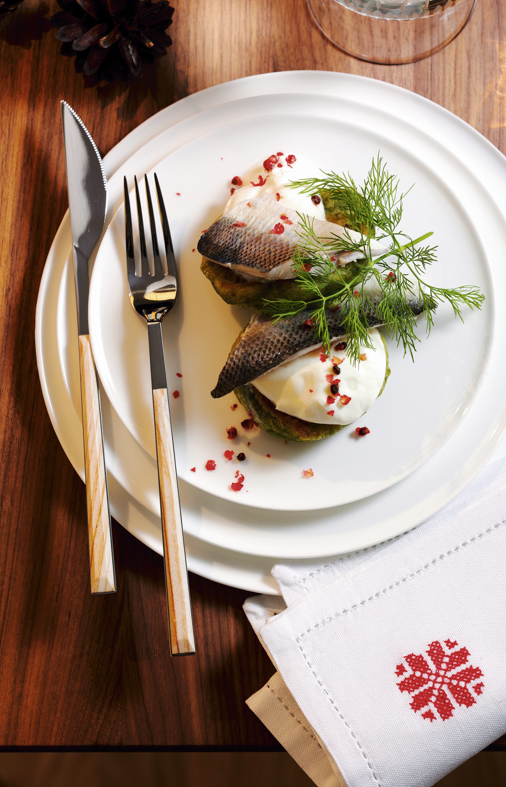 Marinierte Felchen mit Blinis